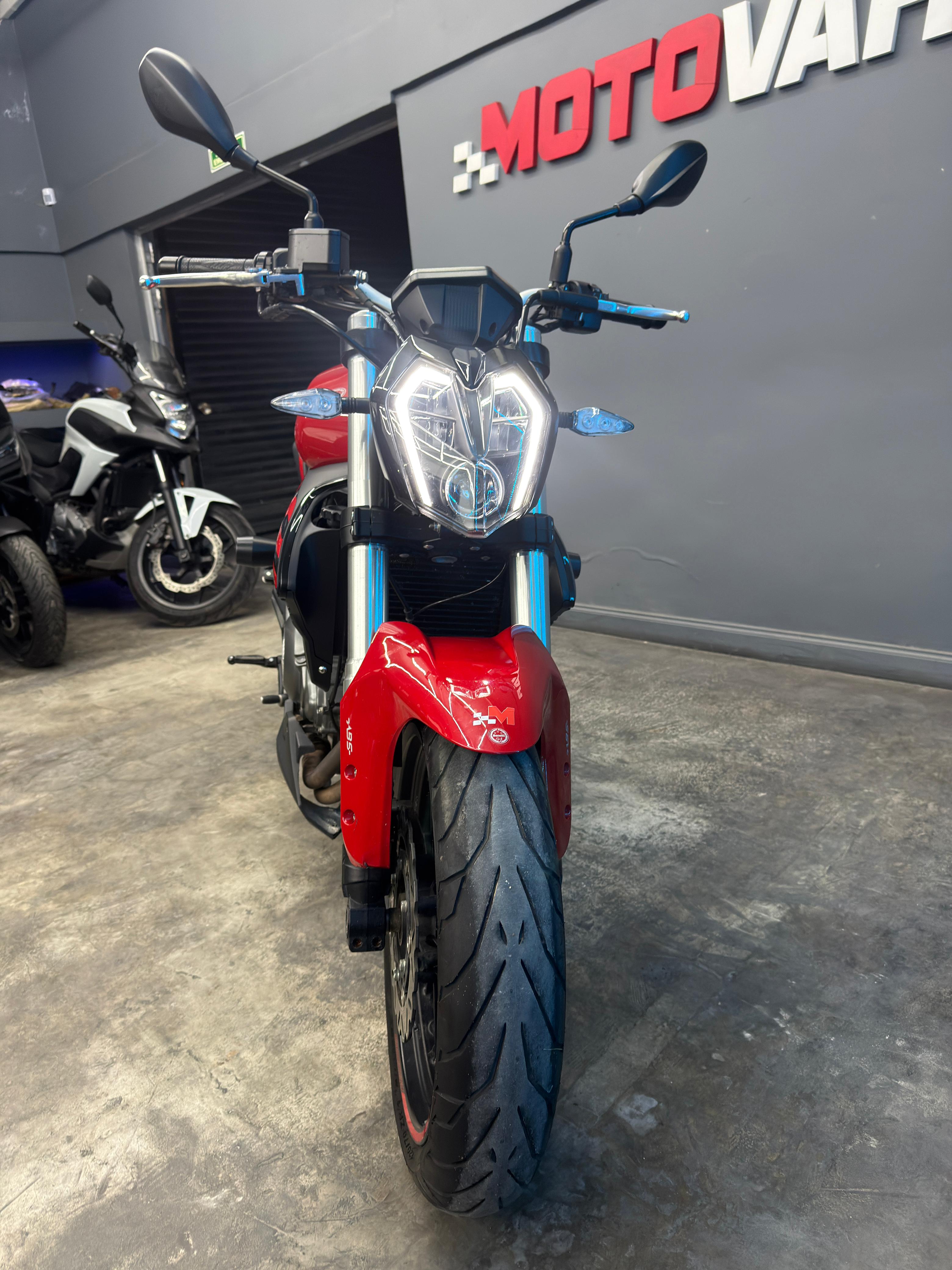 BENELLI TNT 302S 2022