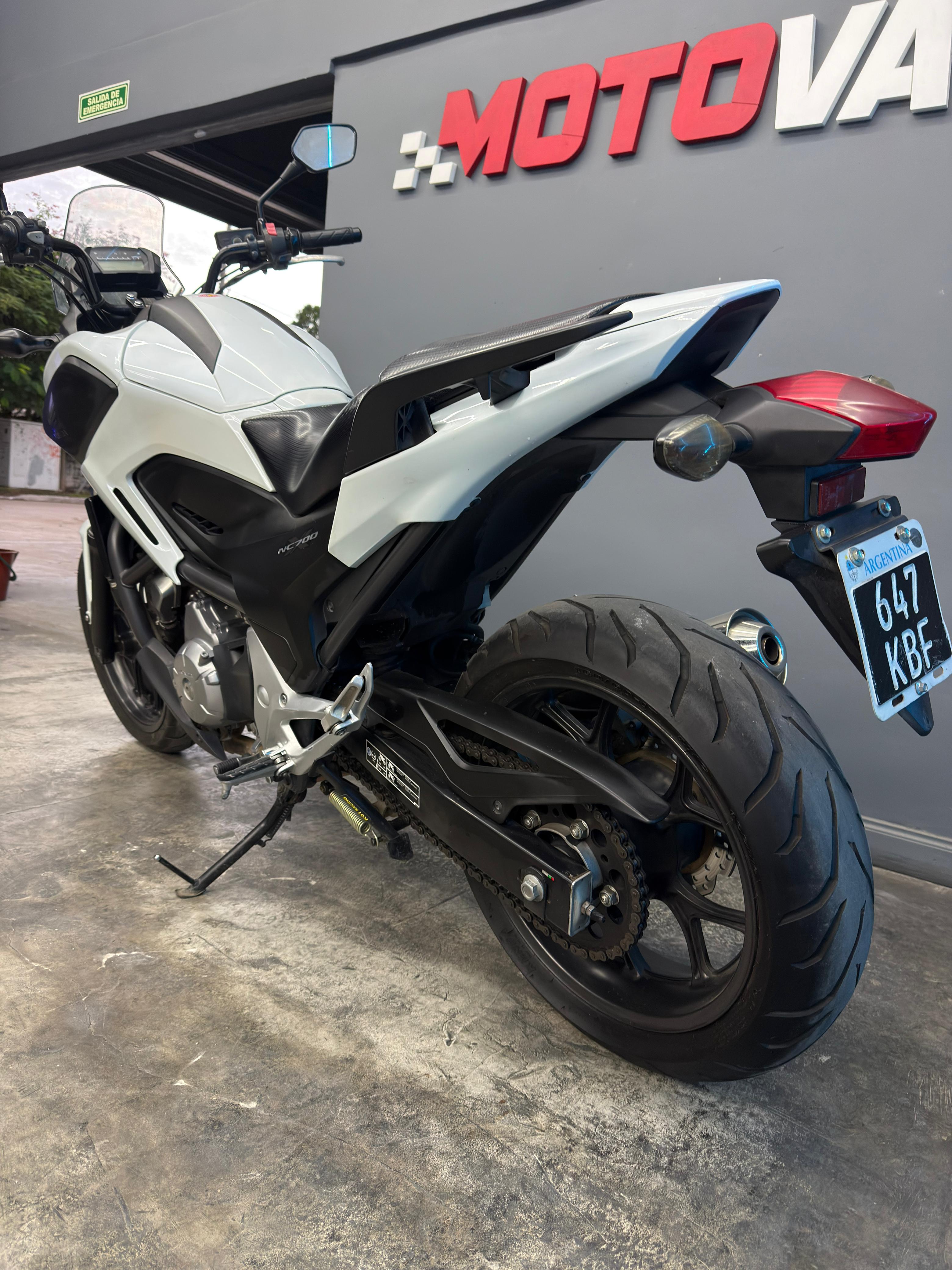 HONDA NC 700 2014