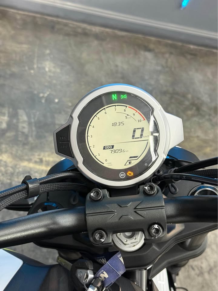 CFMOTO CLX 300 2025