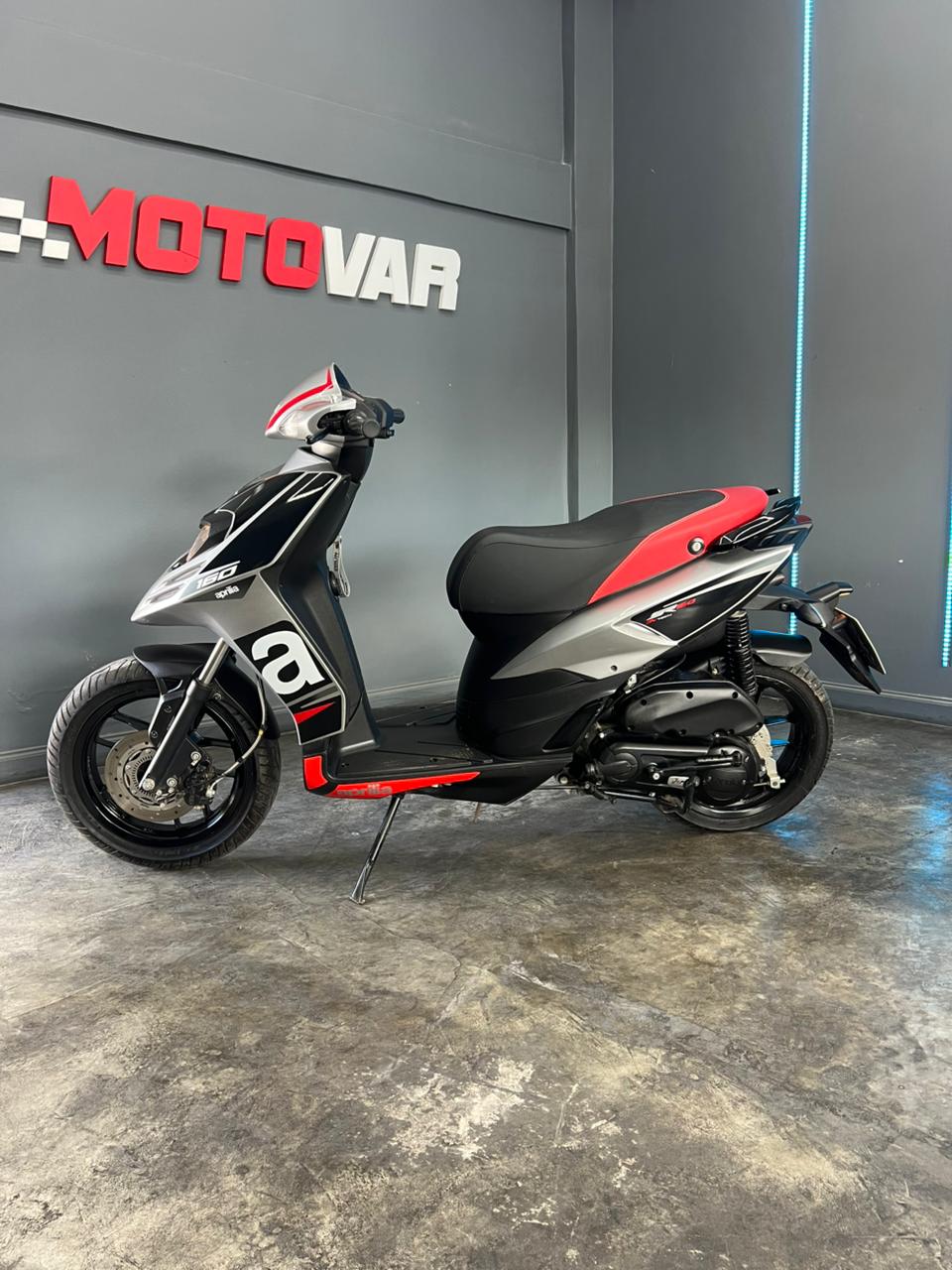 APRILIA SR 160 2024