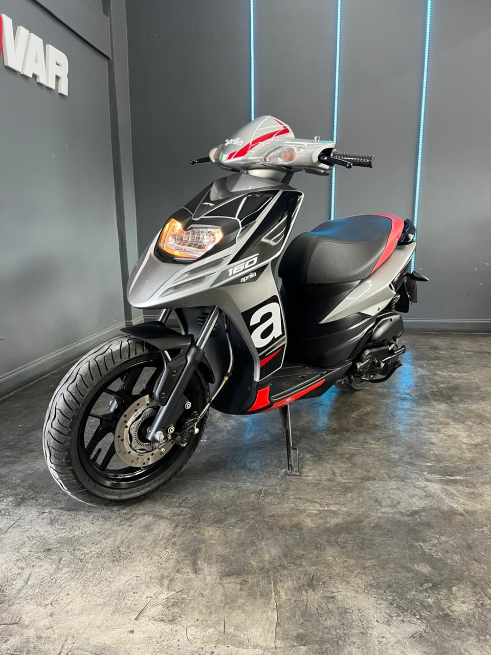 APRILIA SR 160 2024