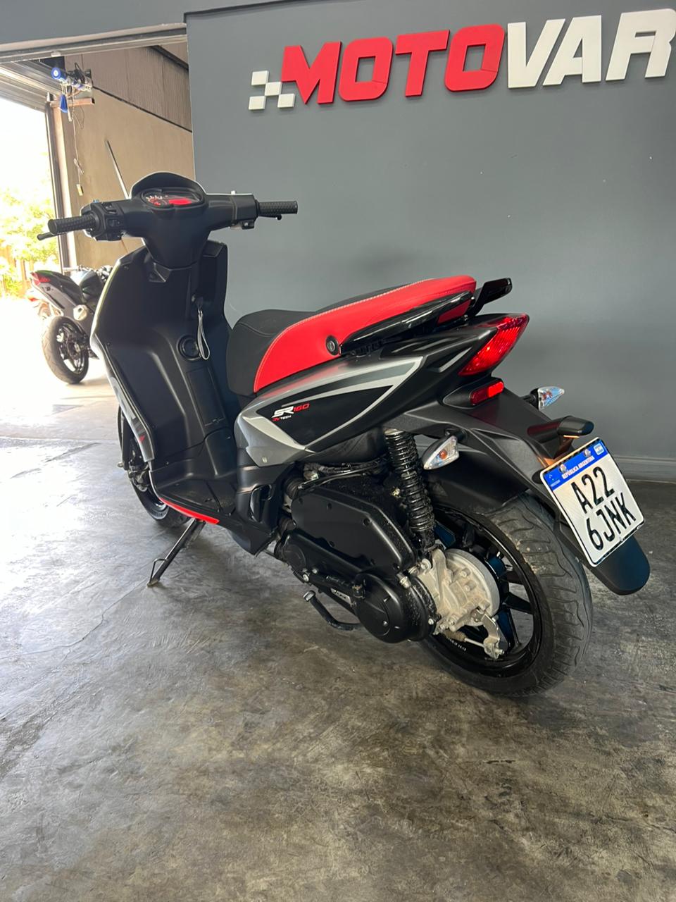 APRILIA SR 160 2024