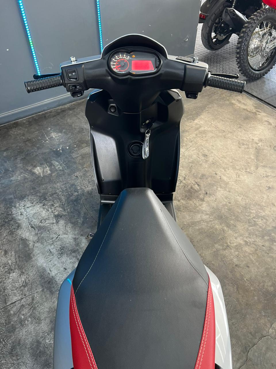 APRILIA SR 160 2024