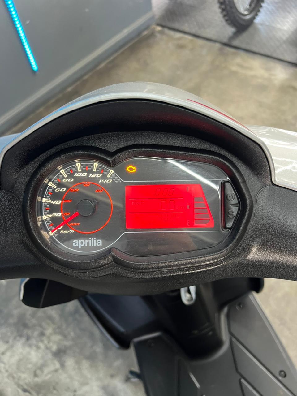 APRILIA SR 160 2024