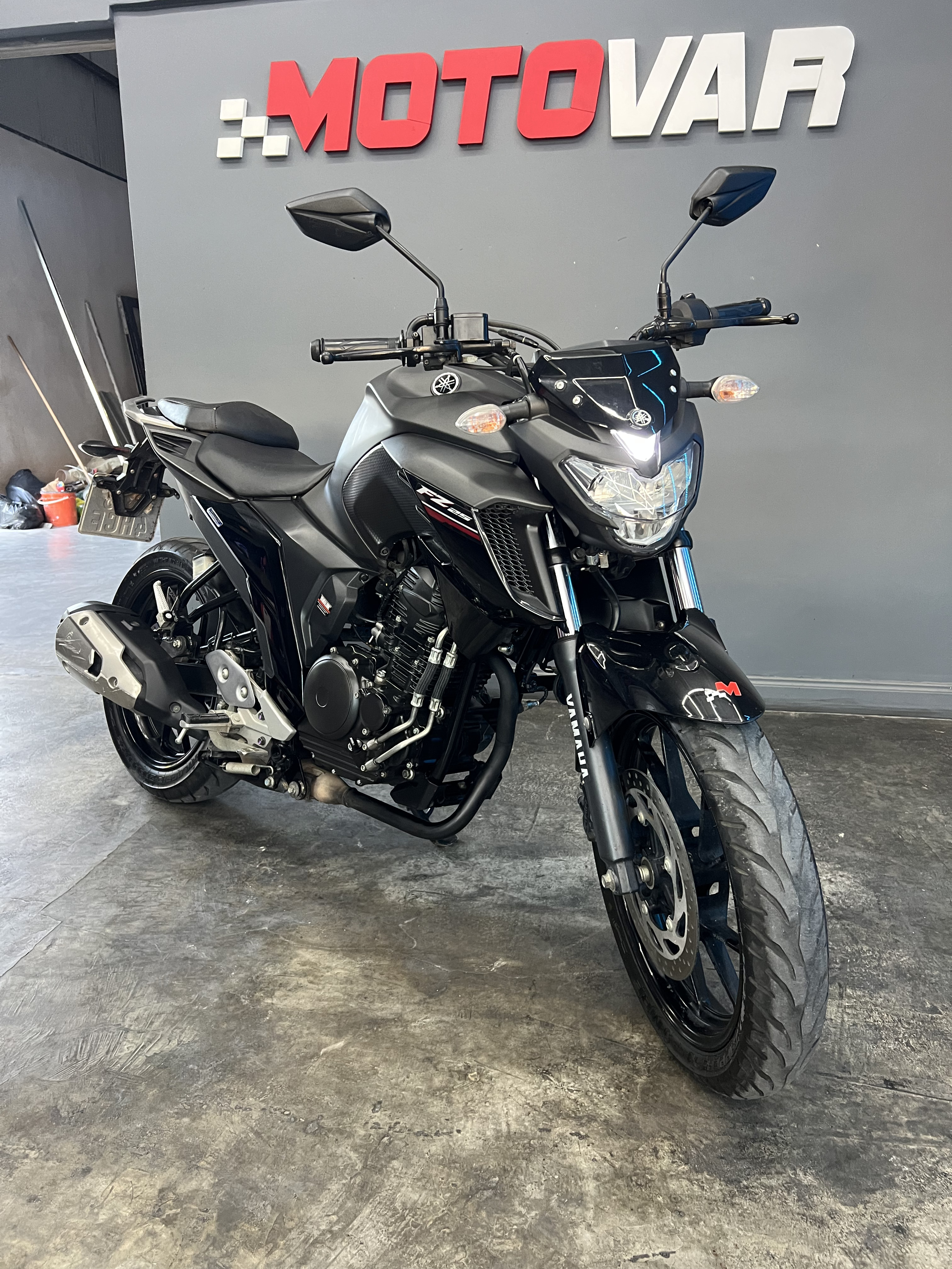 YAMAHA FZ 250 2023