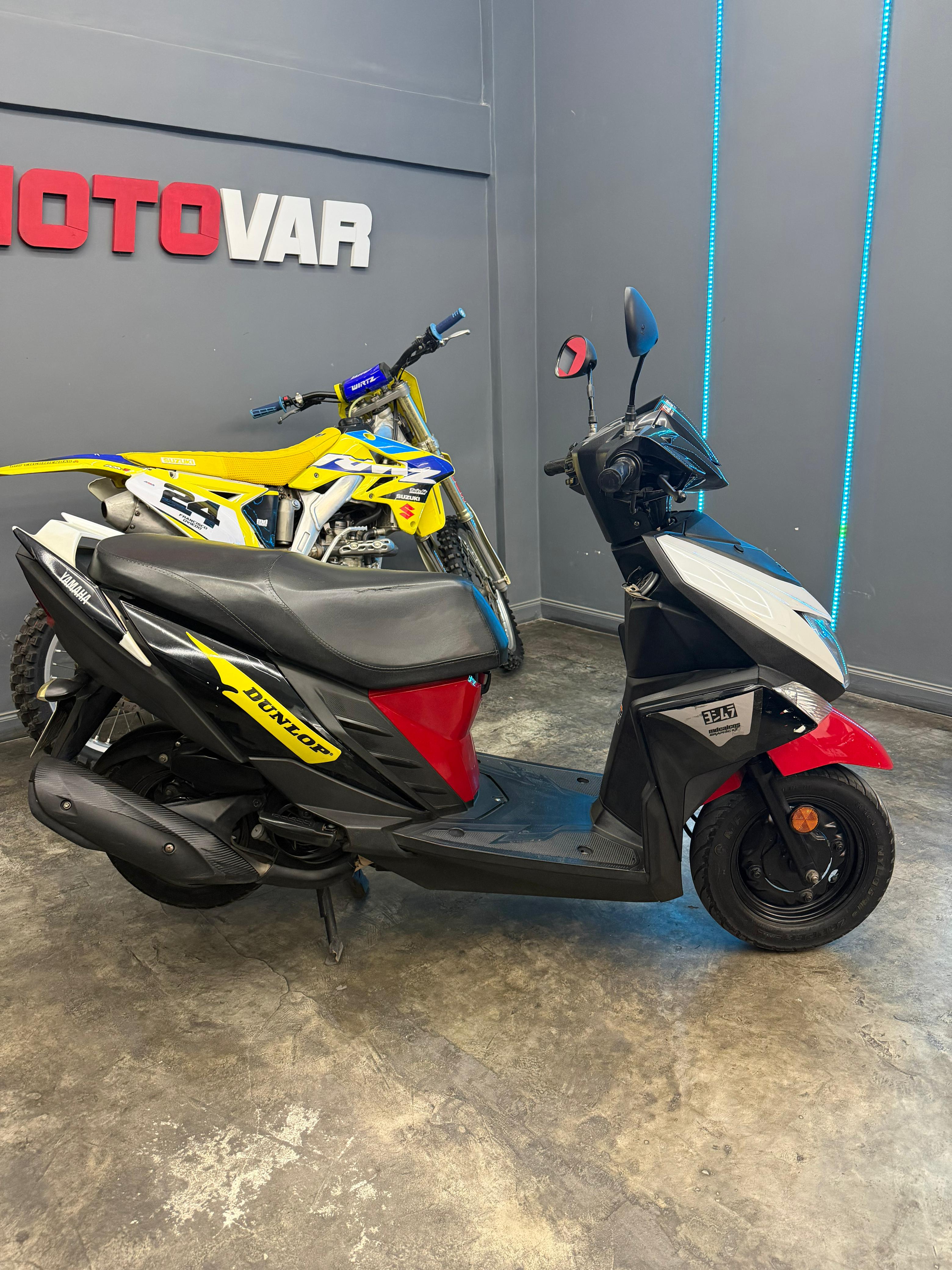 YAMAHA RAY ZR 115