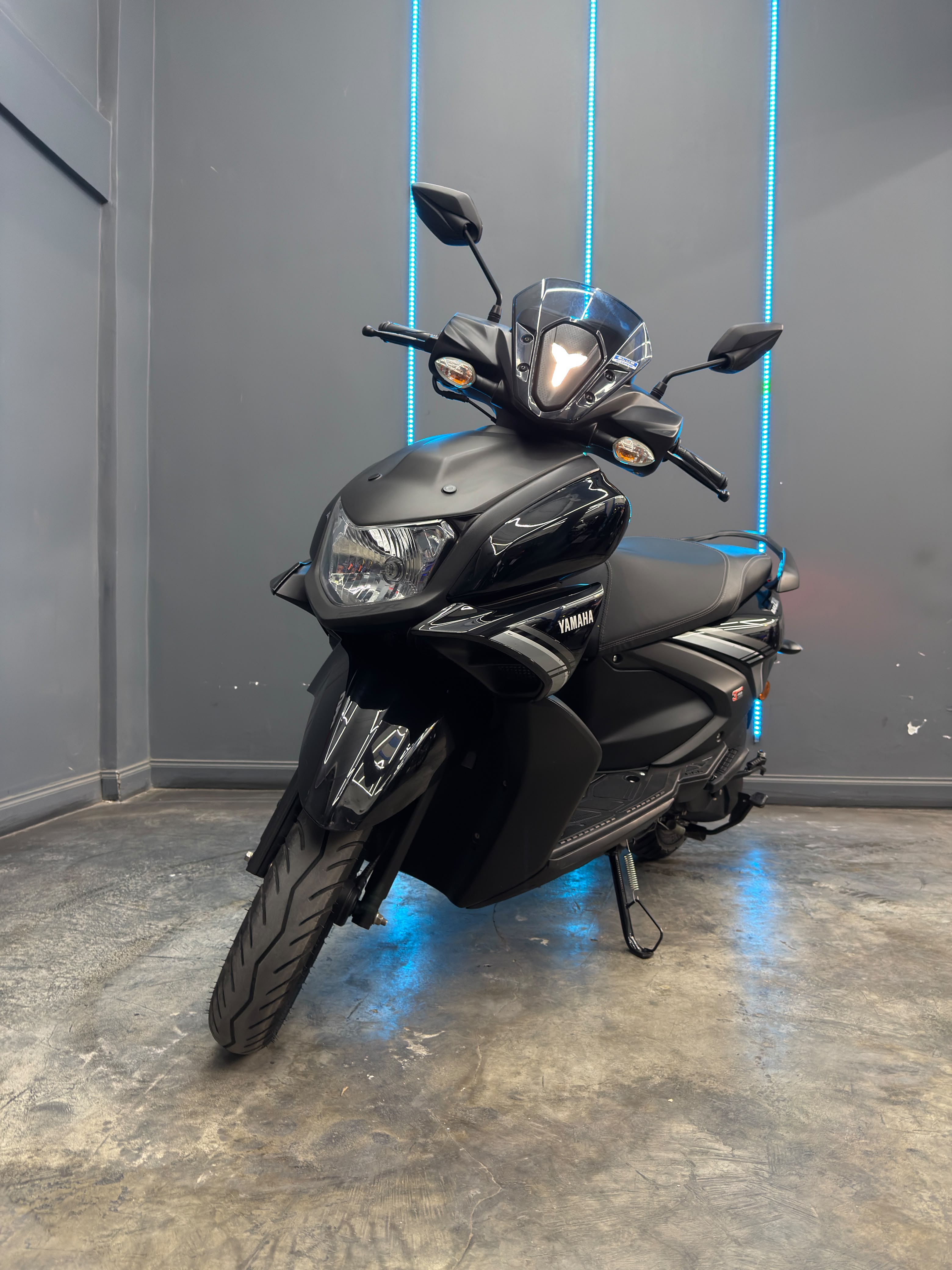 YAMAHA RAY ZR 125 2025