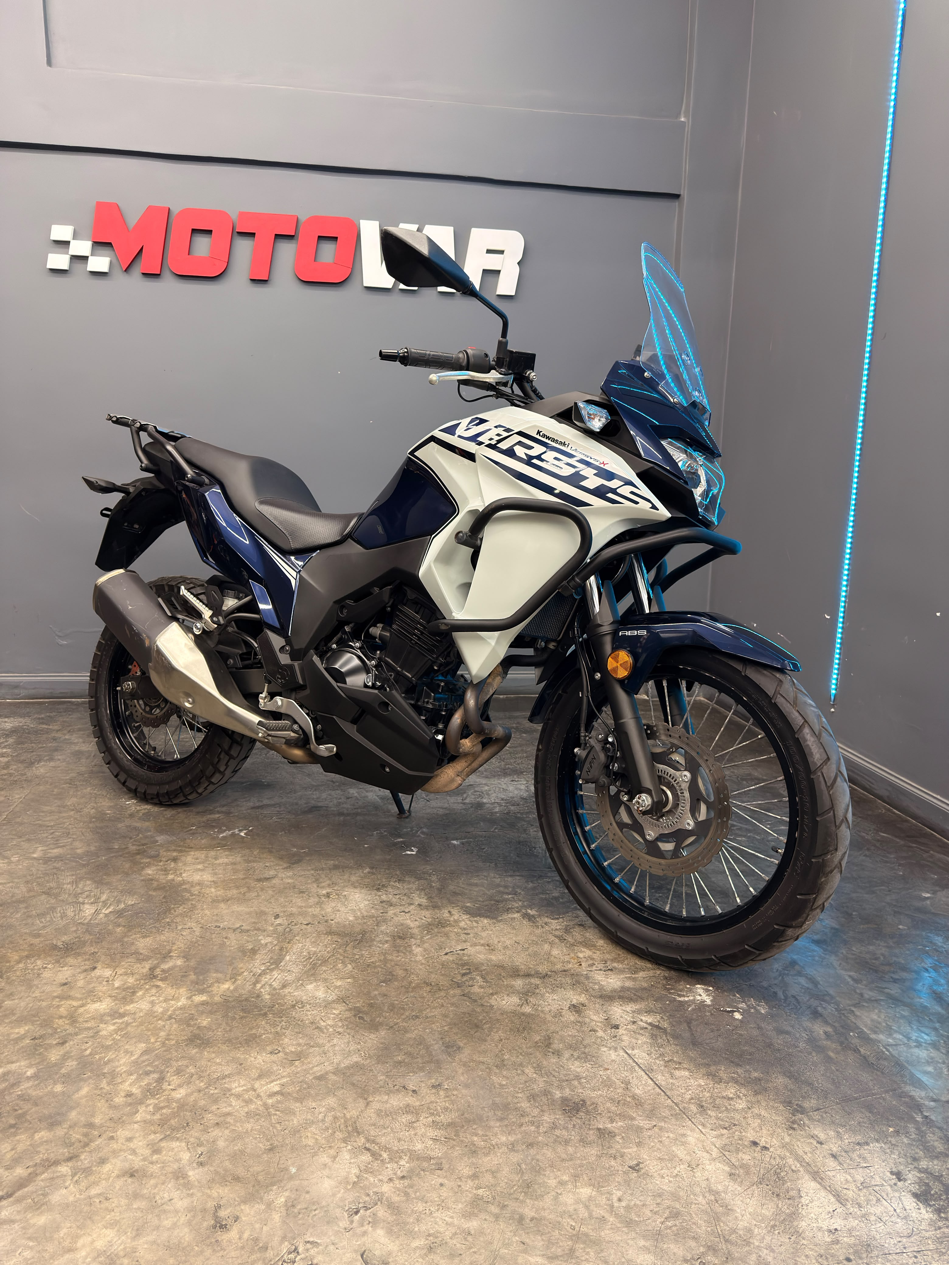 KAWASAKI VERSYS 300 2022