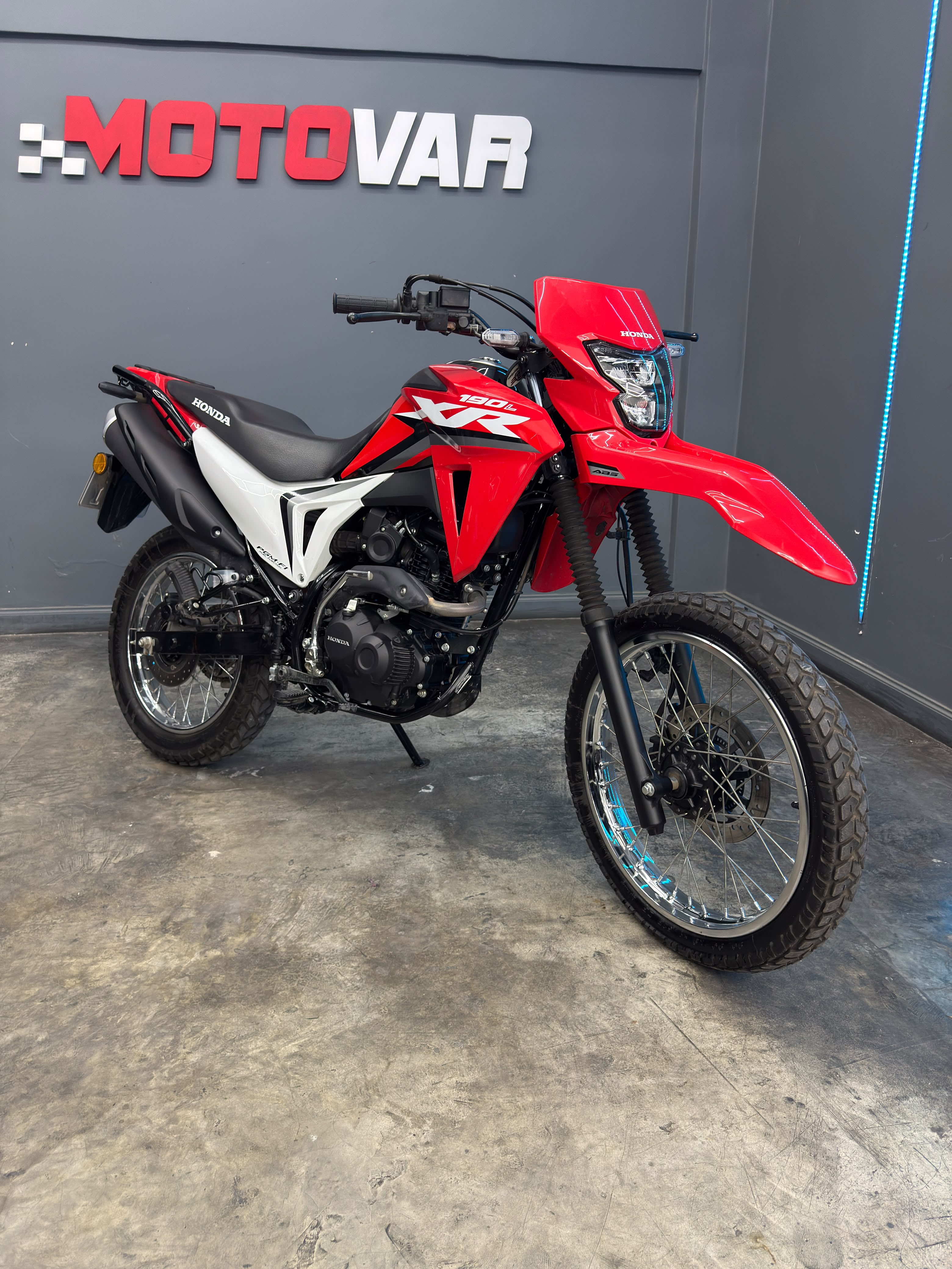 HONDA XR190L 2025