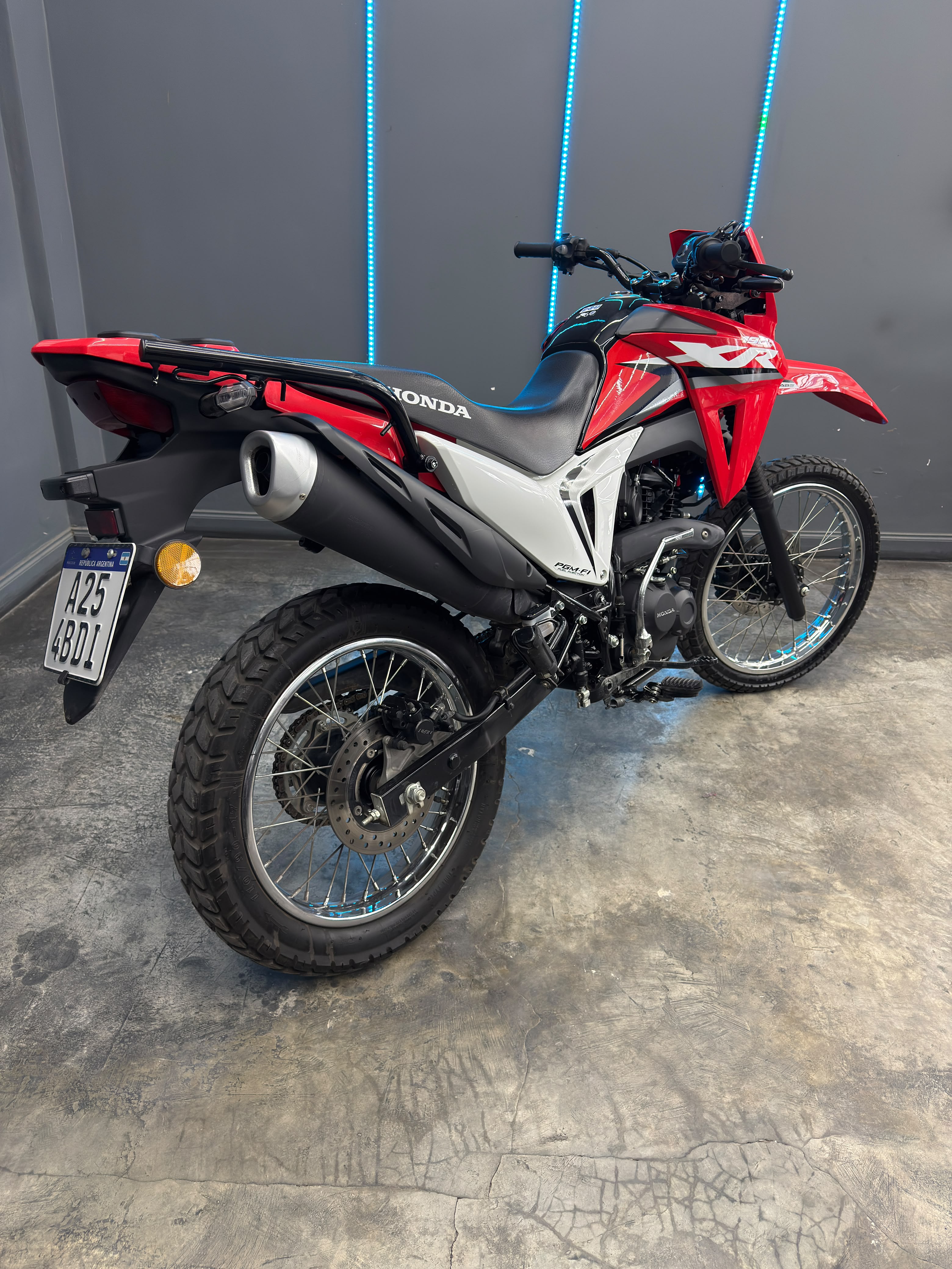 HONDA XR190L 2025