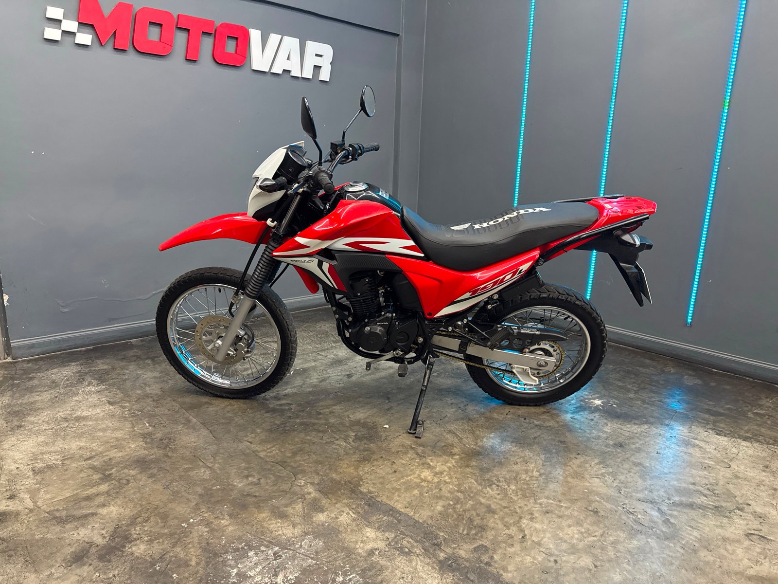 HONDA XR190L 2022