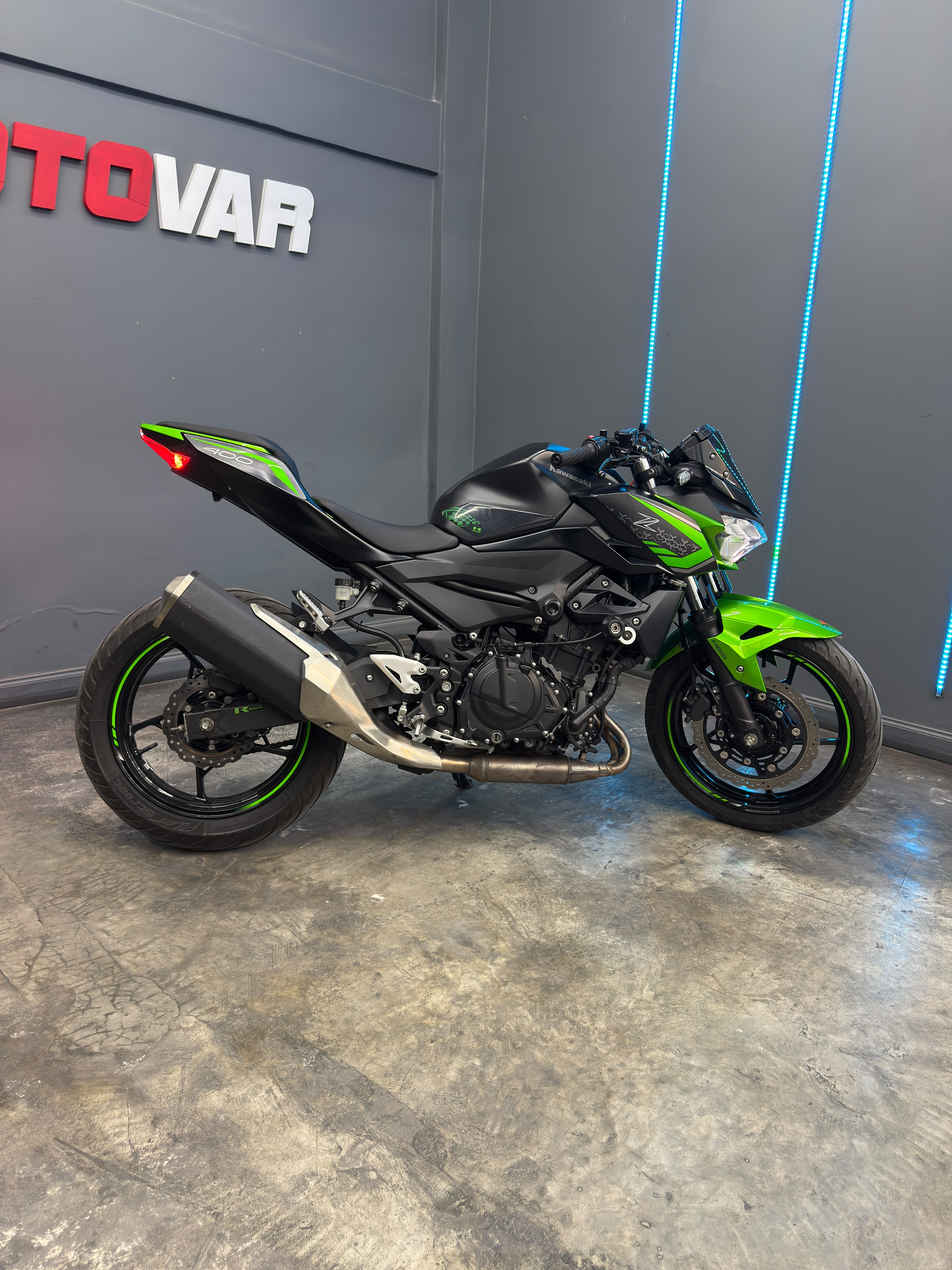 KAWASAKI Z400 2022