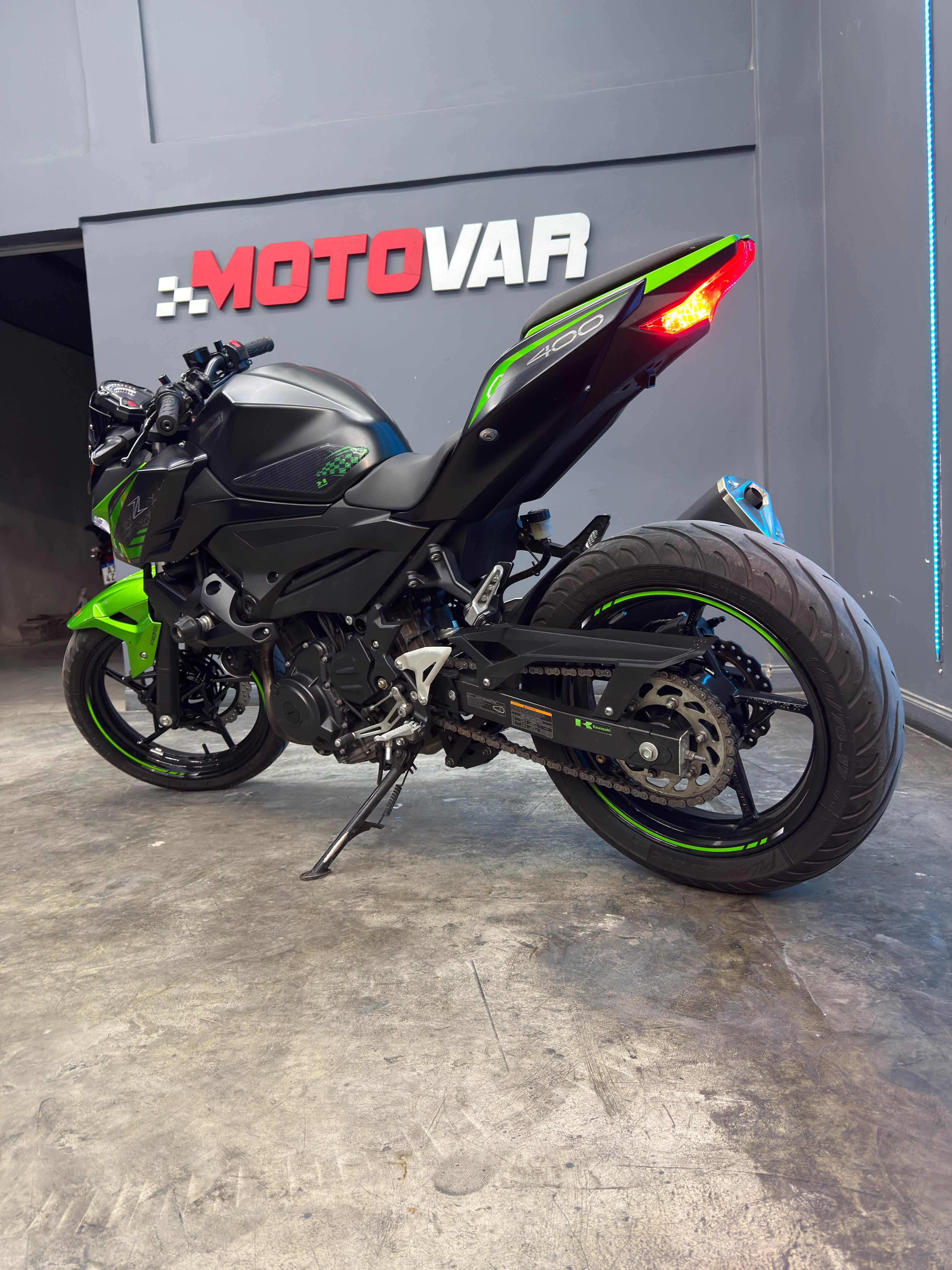 KAWASAKI Z400 2022