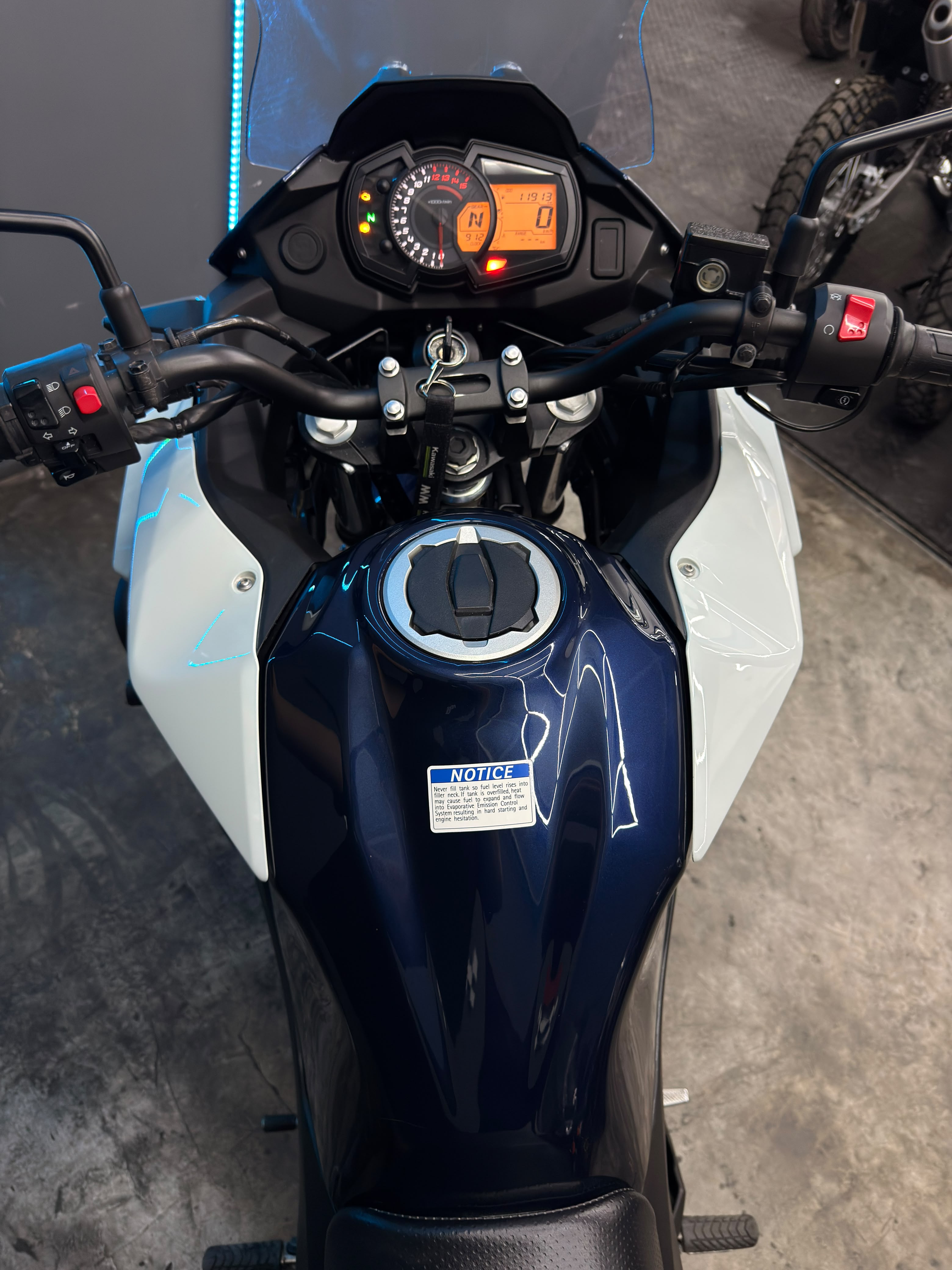 KAWASAKI VERSYS 300 2022