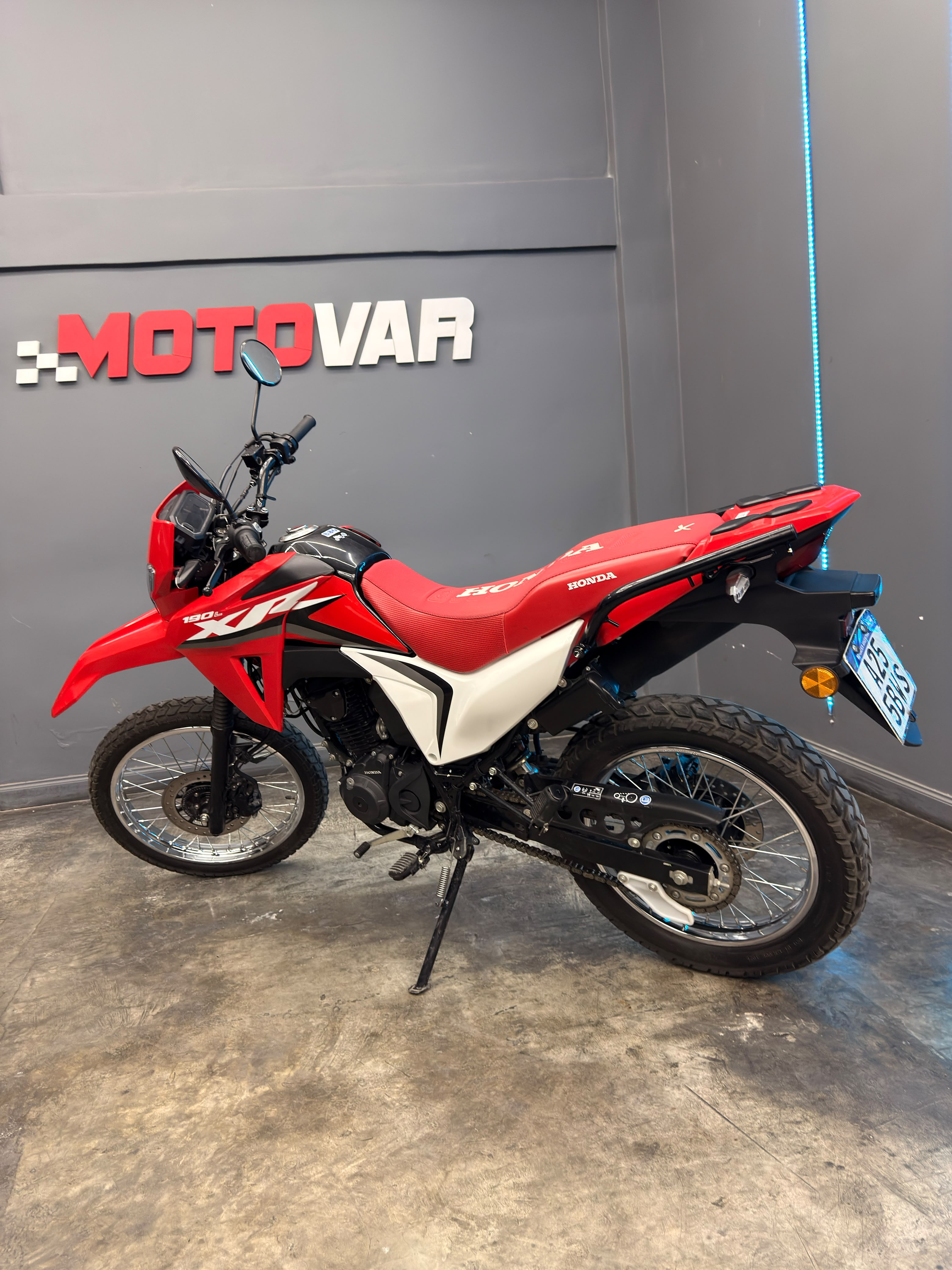 HONDA XR190L 2025