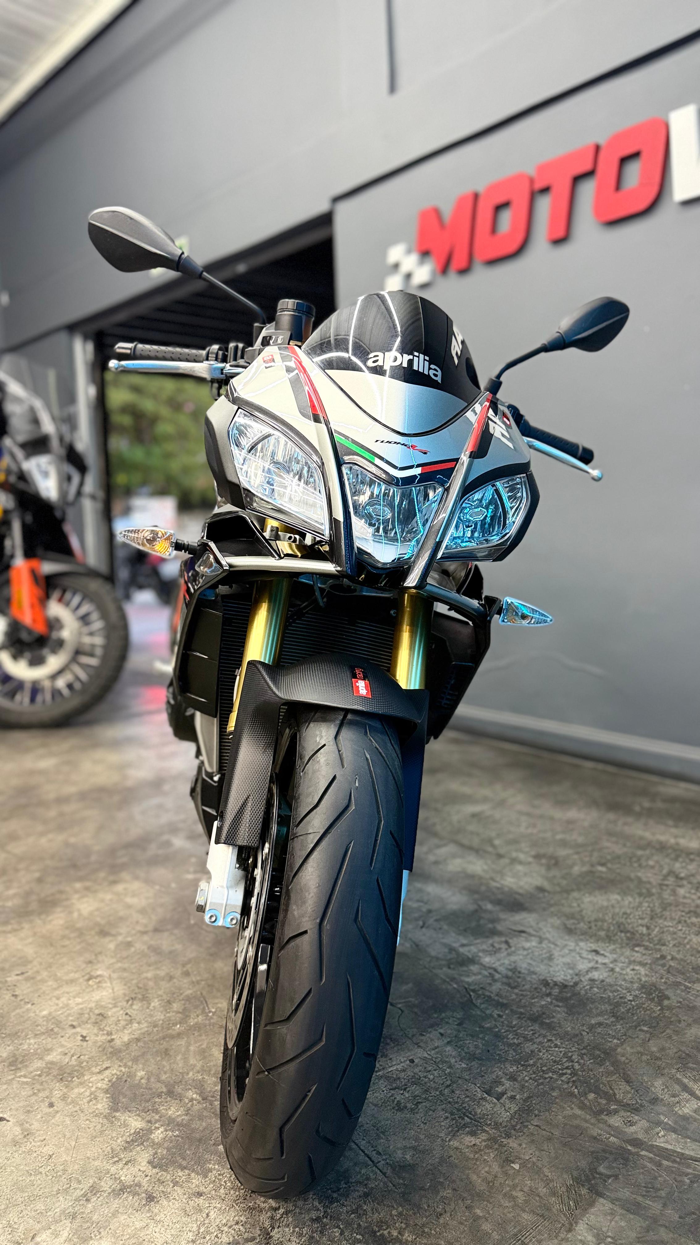 APRILIA TUONO V4 1100 2017