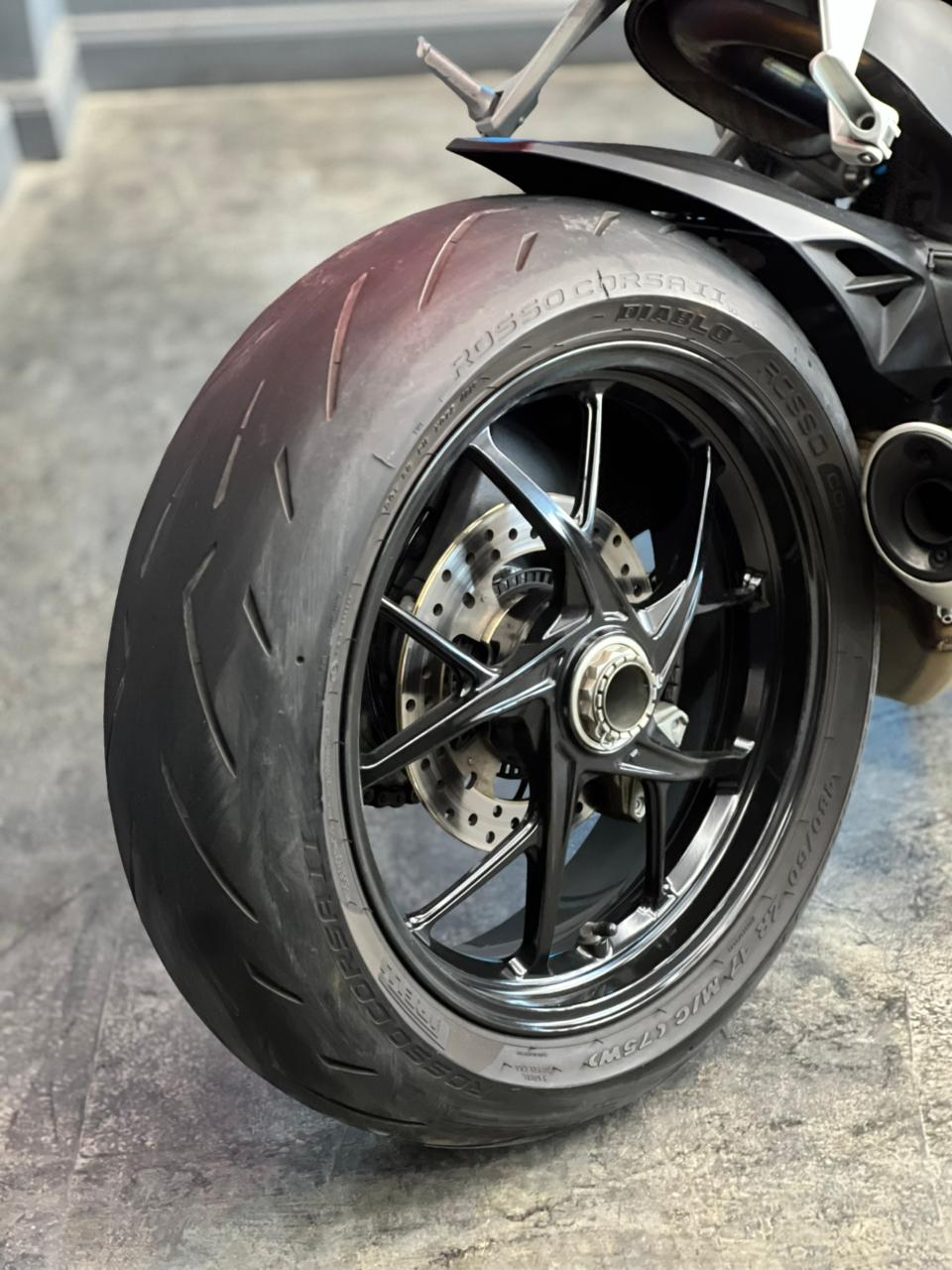 DUCATI PANIGALE V2 2020