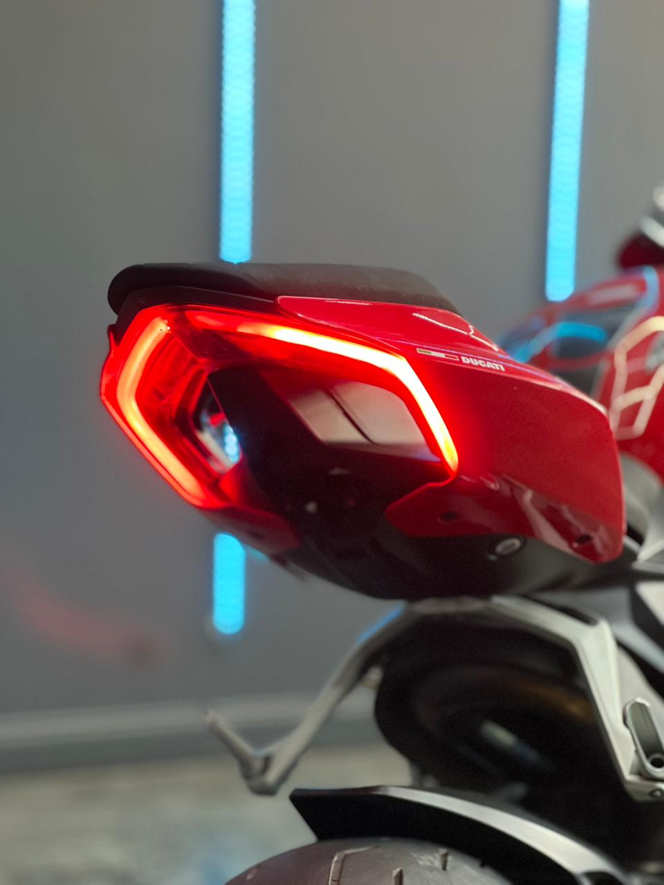 DUCATI PANIGALE V2 2020