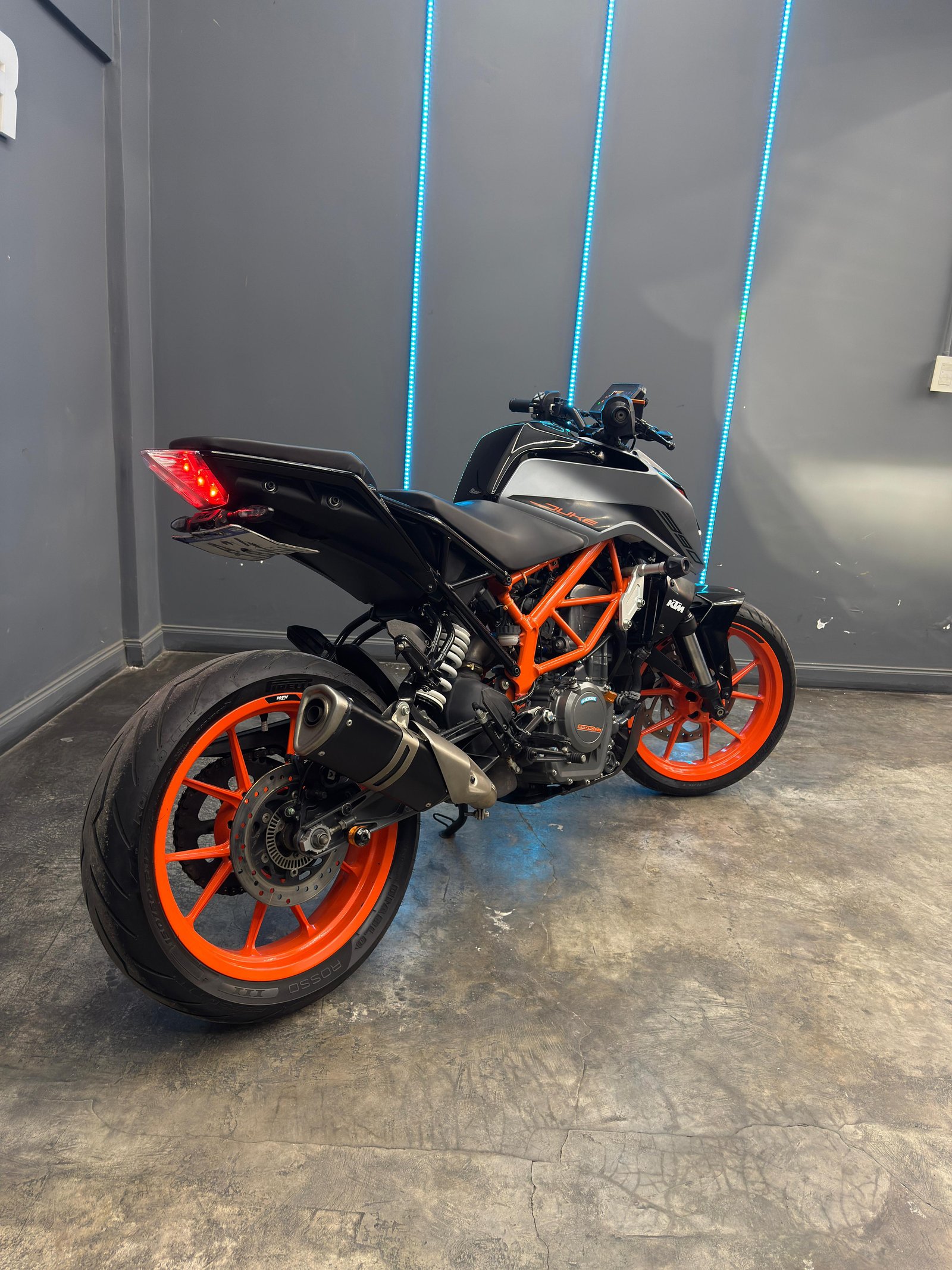 KTM DUKE 390 2021