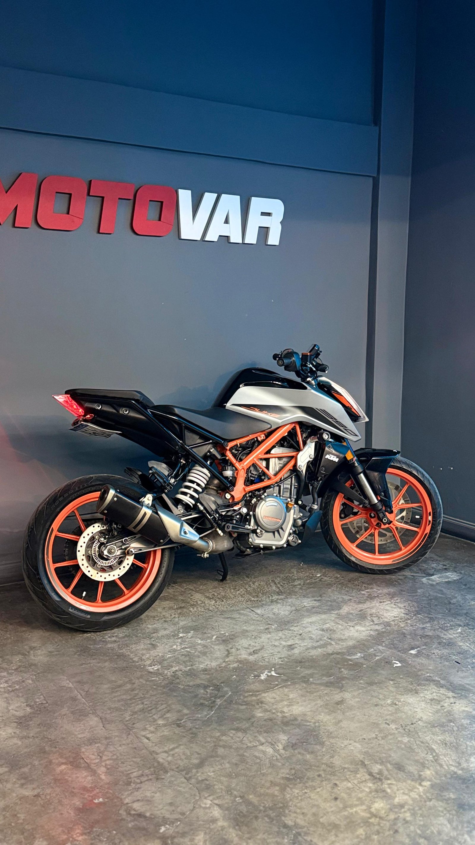 KTM DUKE 390 2021