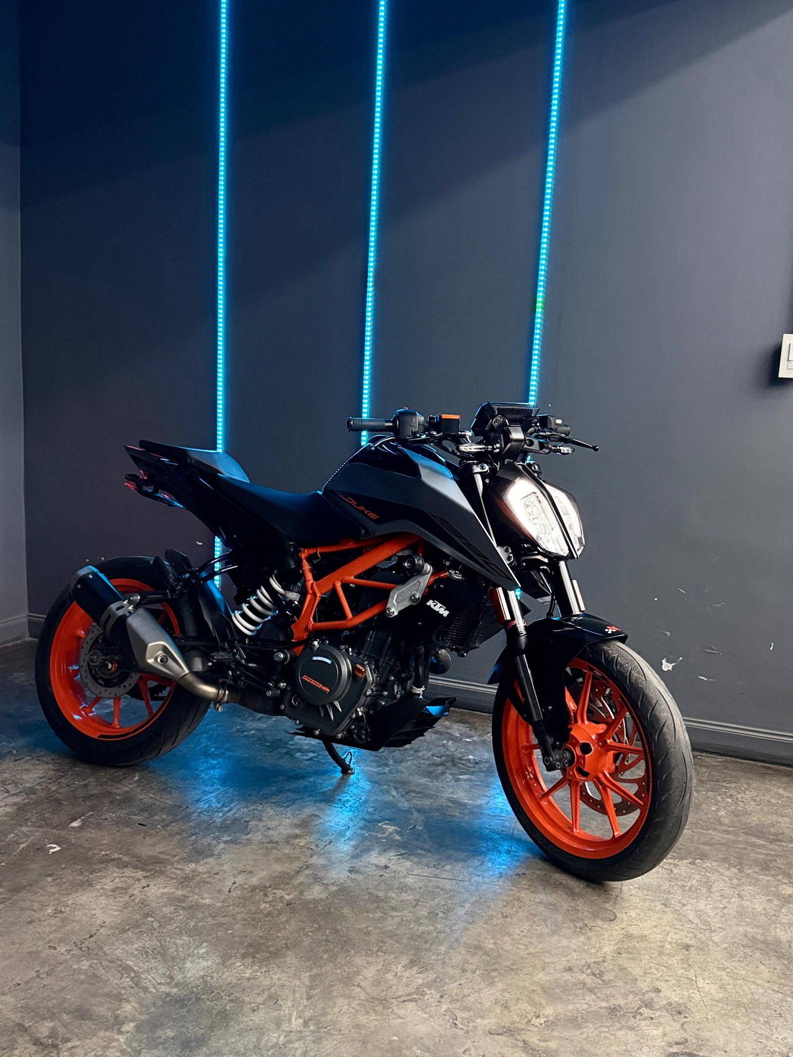 KTM DUKE 390 2021