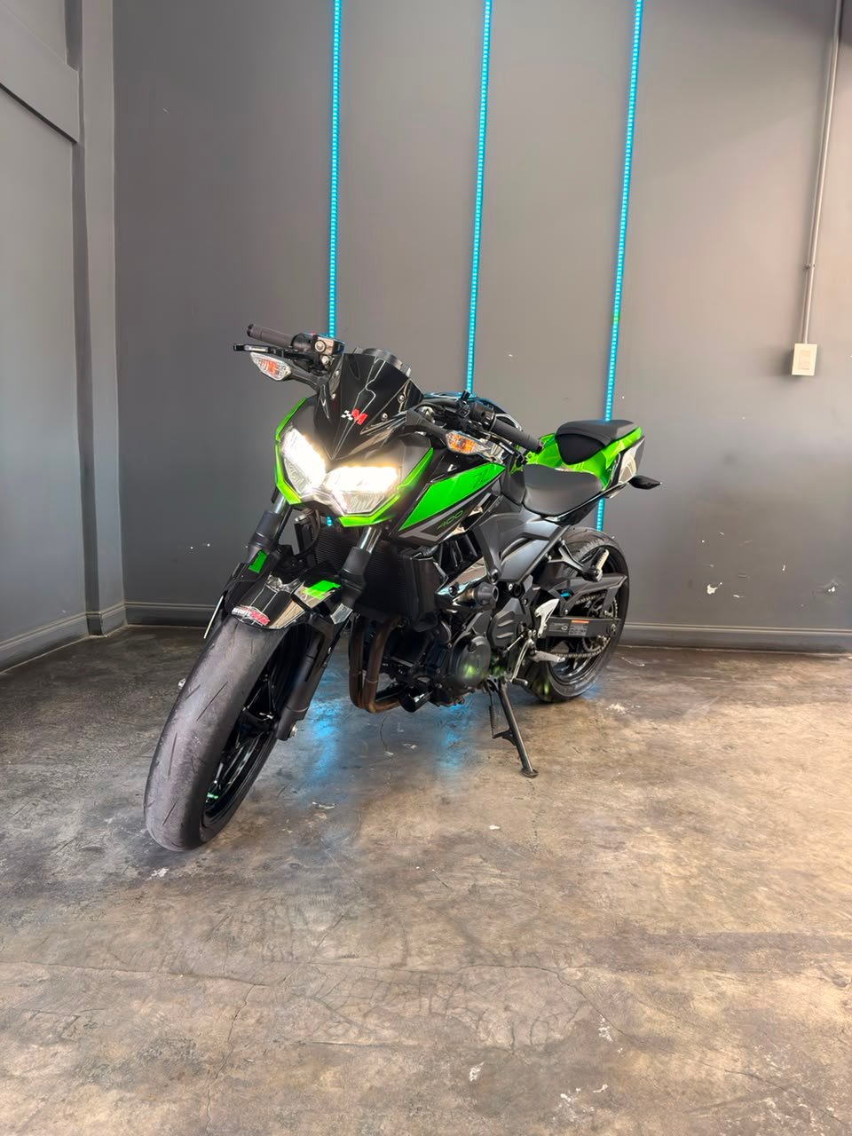 KAWASAKI Z400 2023