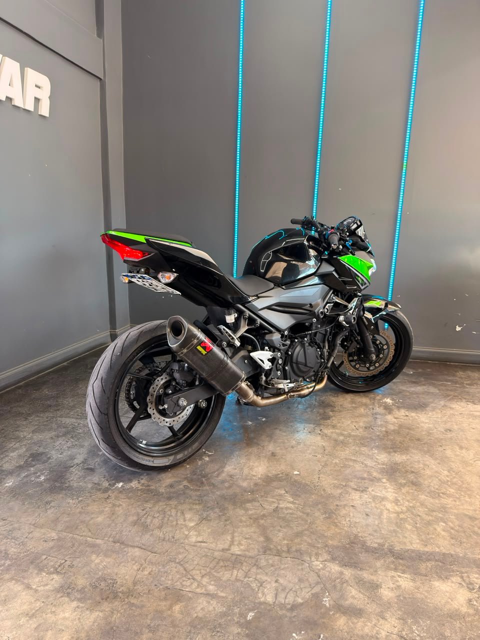 KAWASAKI Z400 2023