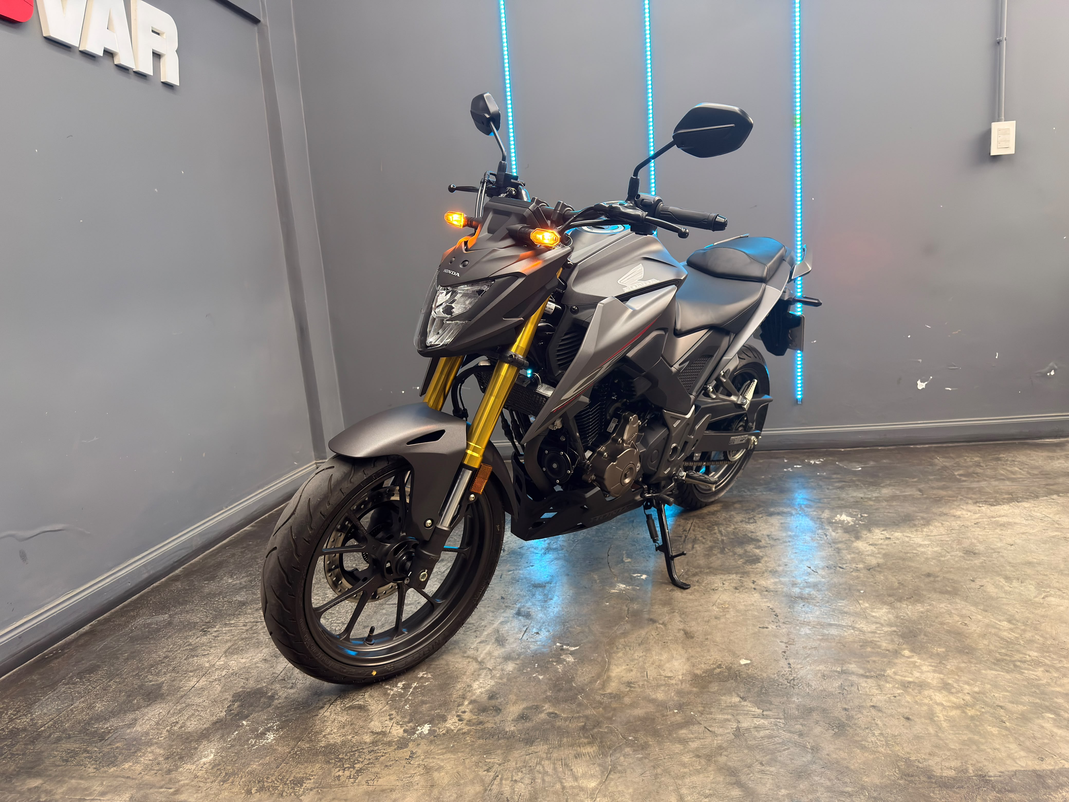 HONDA CB300 2026