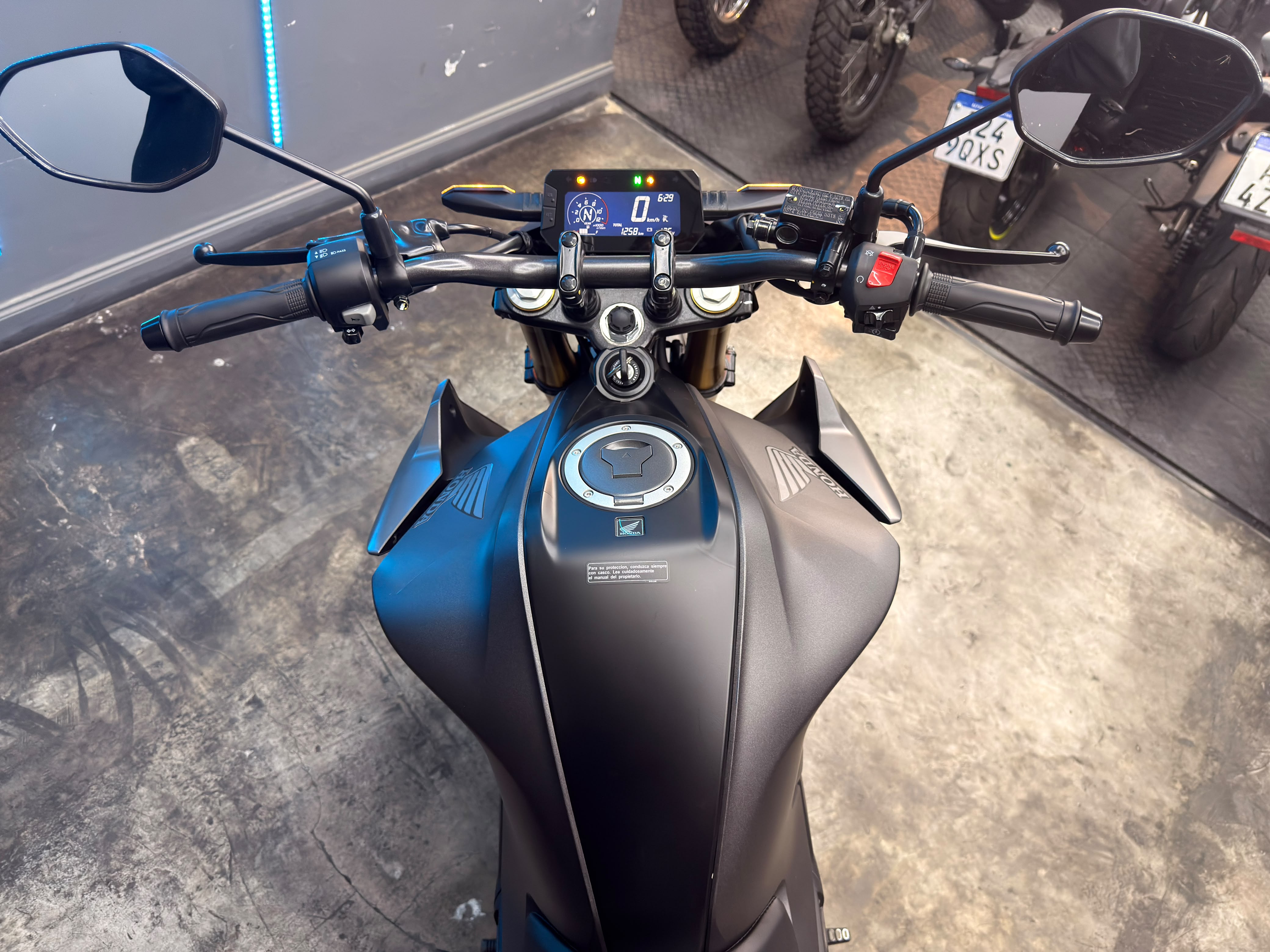 HONDA CB300 2026