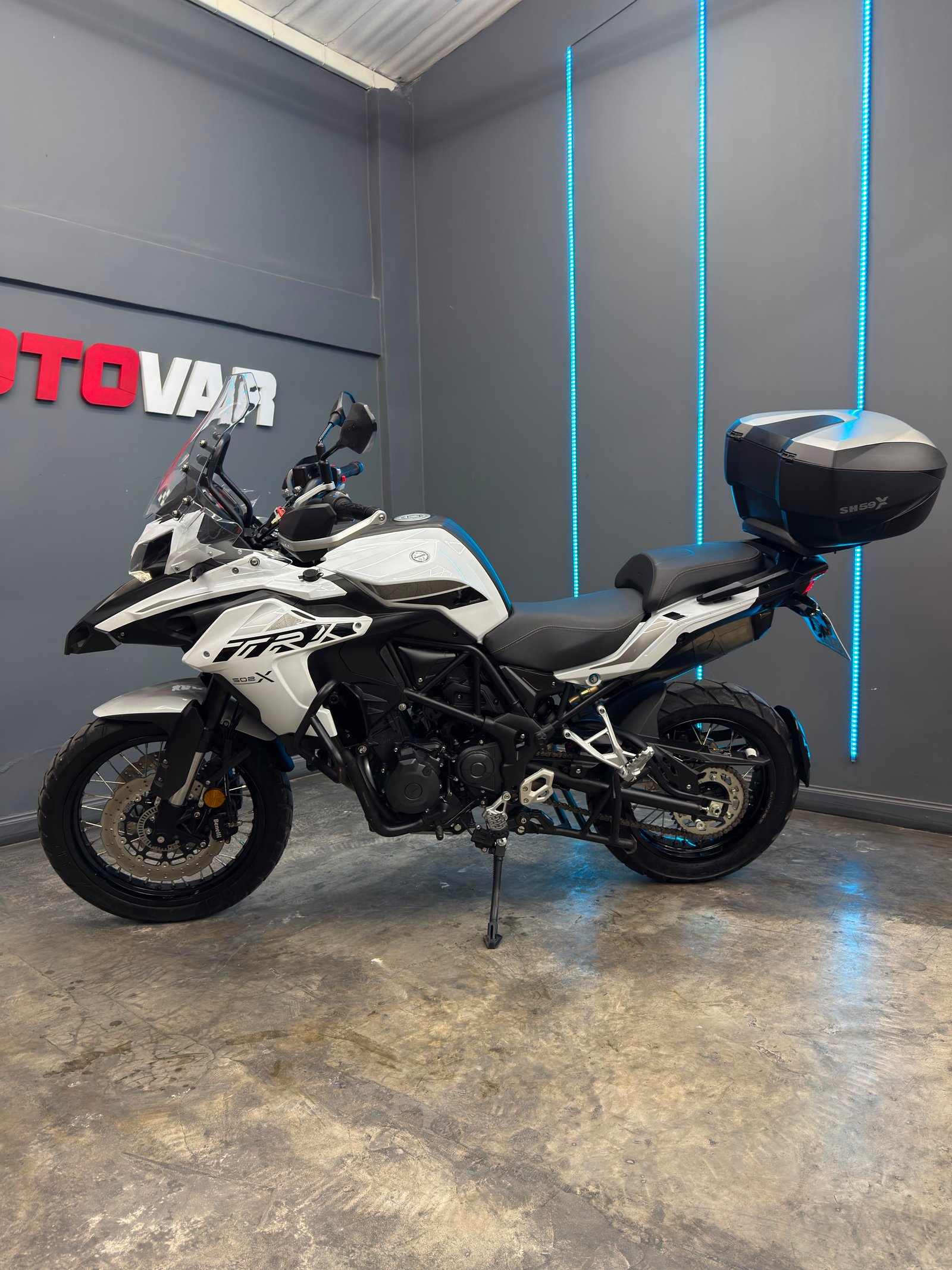 BENELLI TRK 502X 2025