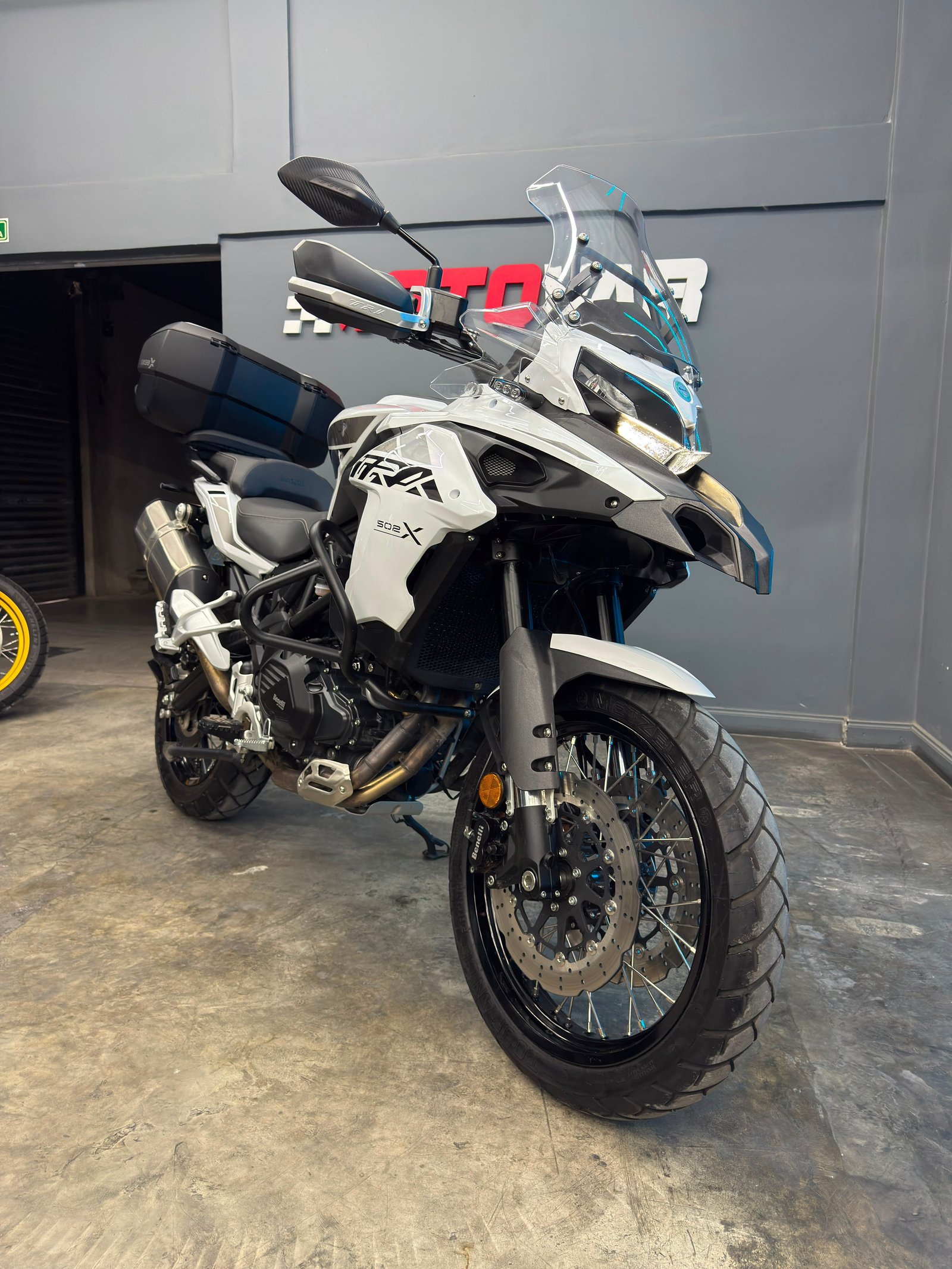 BENELLI TRK 502X 2025