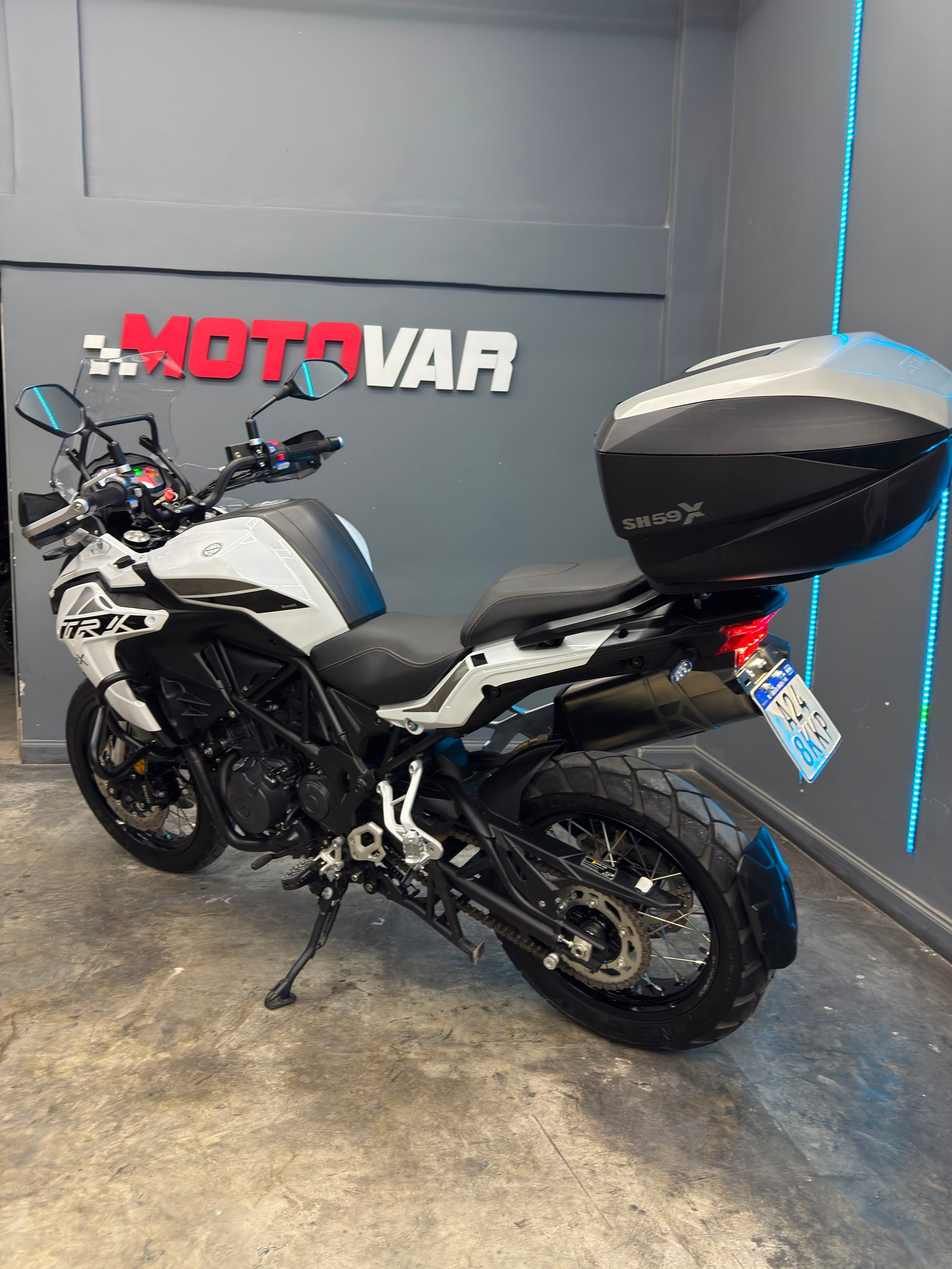 BENELLI TRK 502X 2025