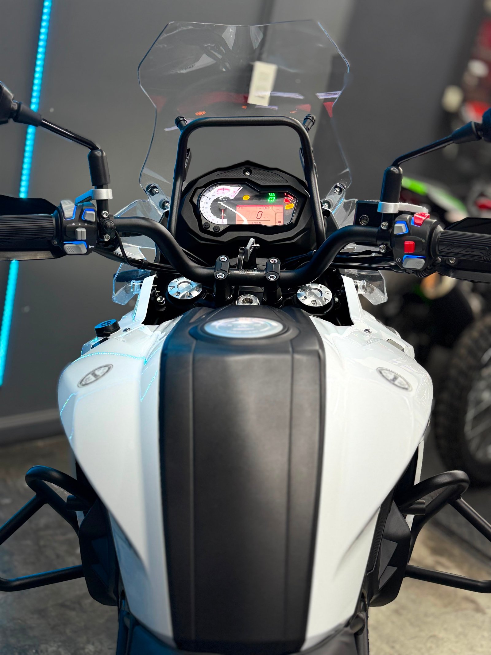 BENELLI TRK 502X 2025