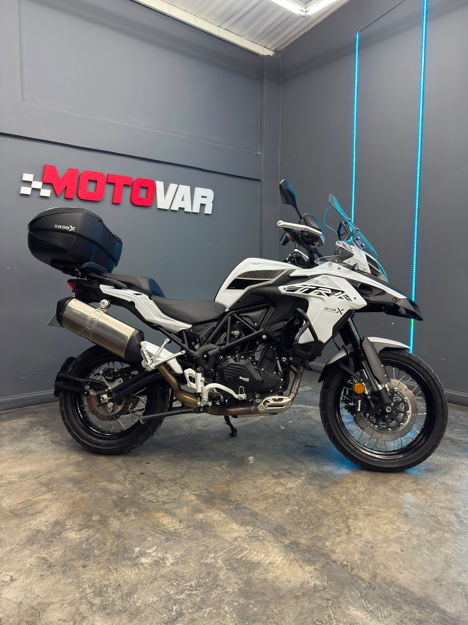 BENELLI TRK 502X 2025