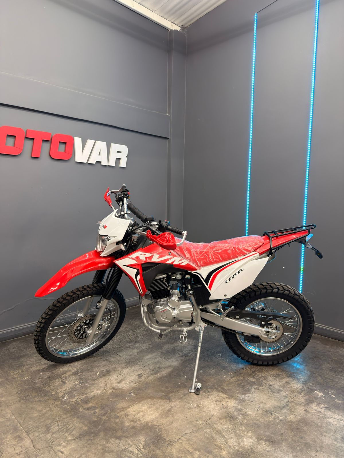 RVM CZ250 L 2026