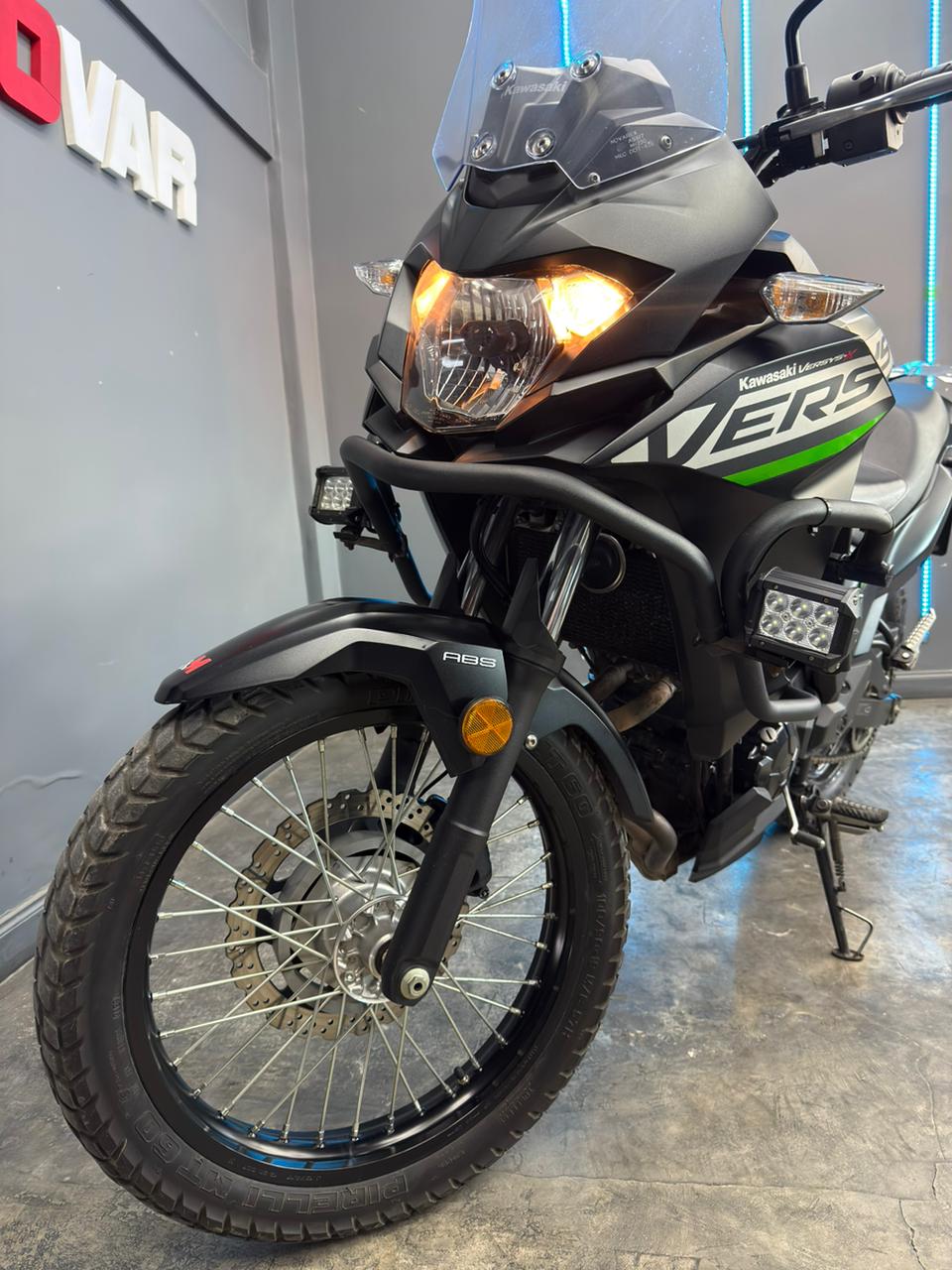 KAWASAKI VERSYS 300 2021