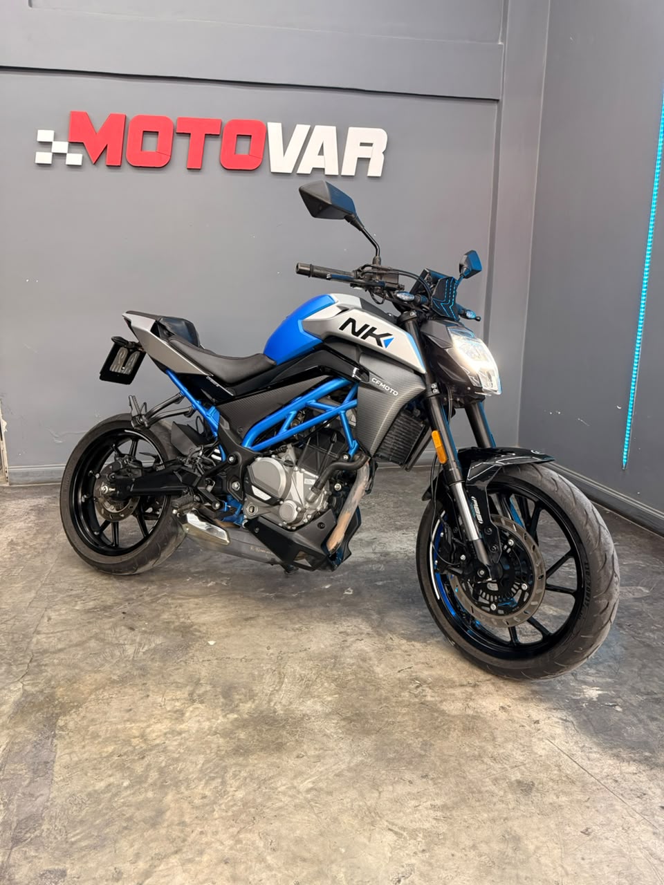 CFMOTO 300NK 2023