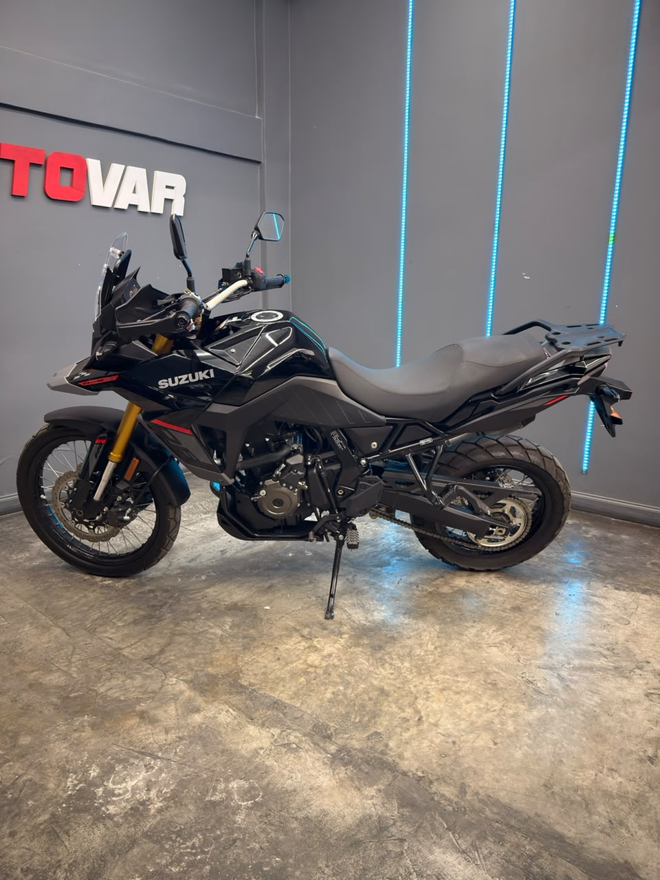 SUZUKI VSTROM 800 2025