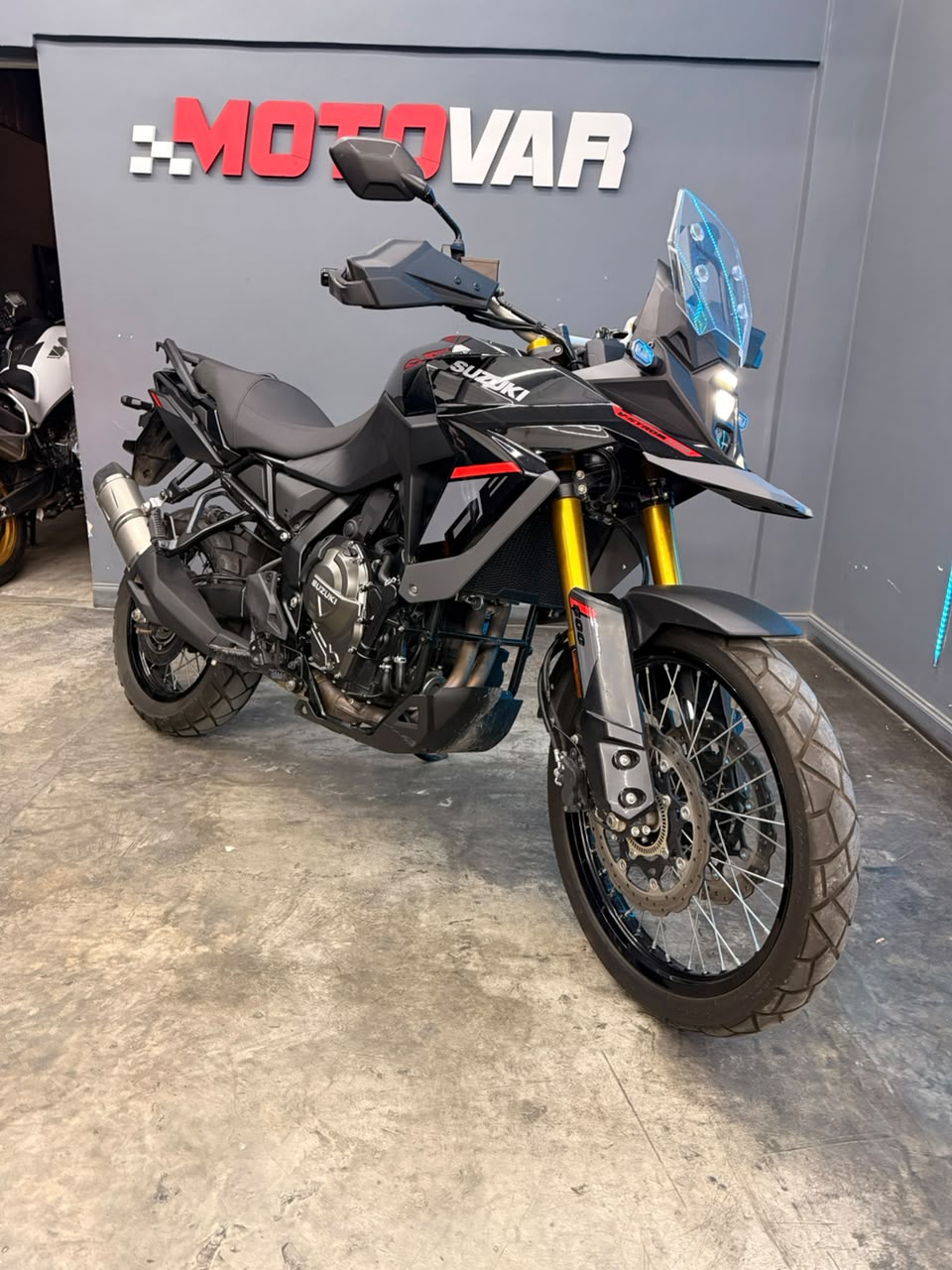 SUZUKI VSTROM 800 2025