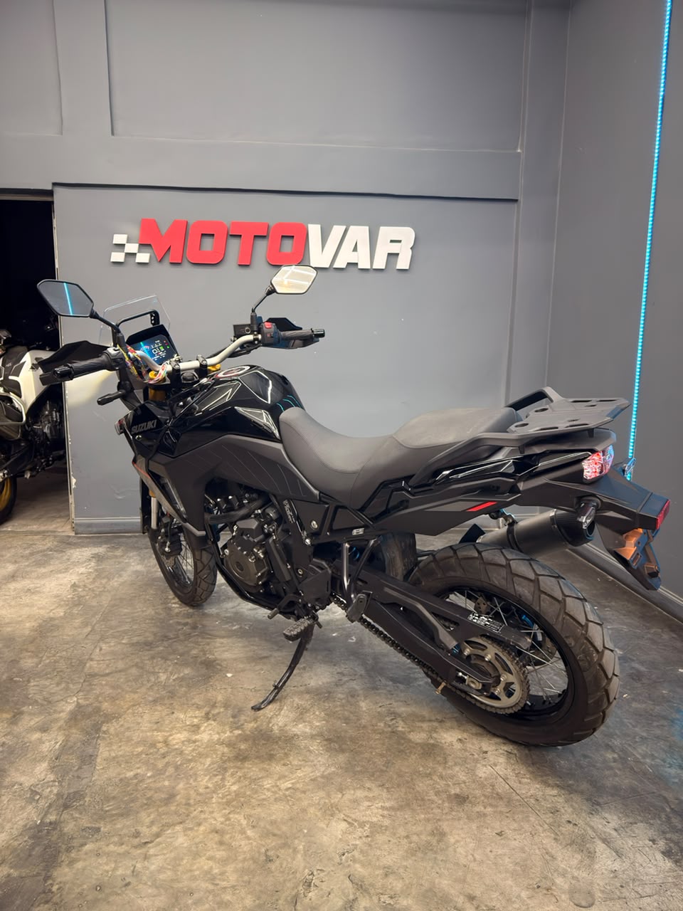 SUZUKI VSTROM 800 2025