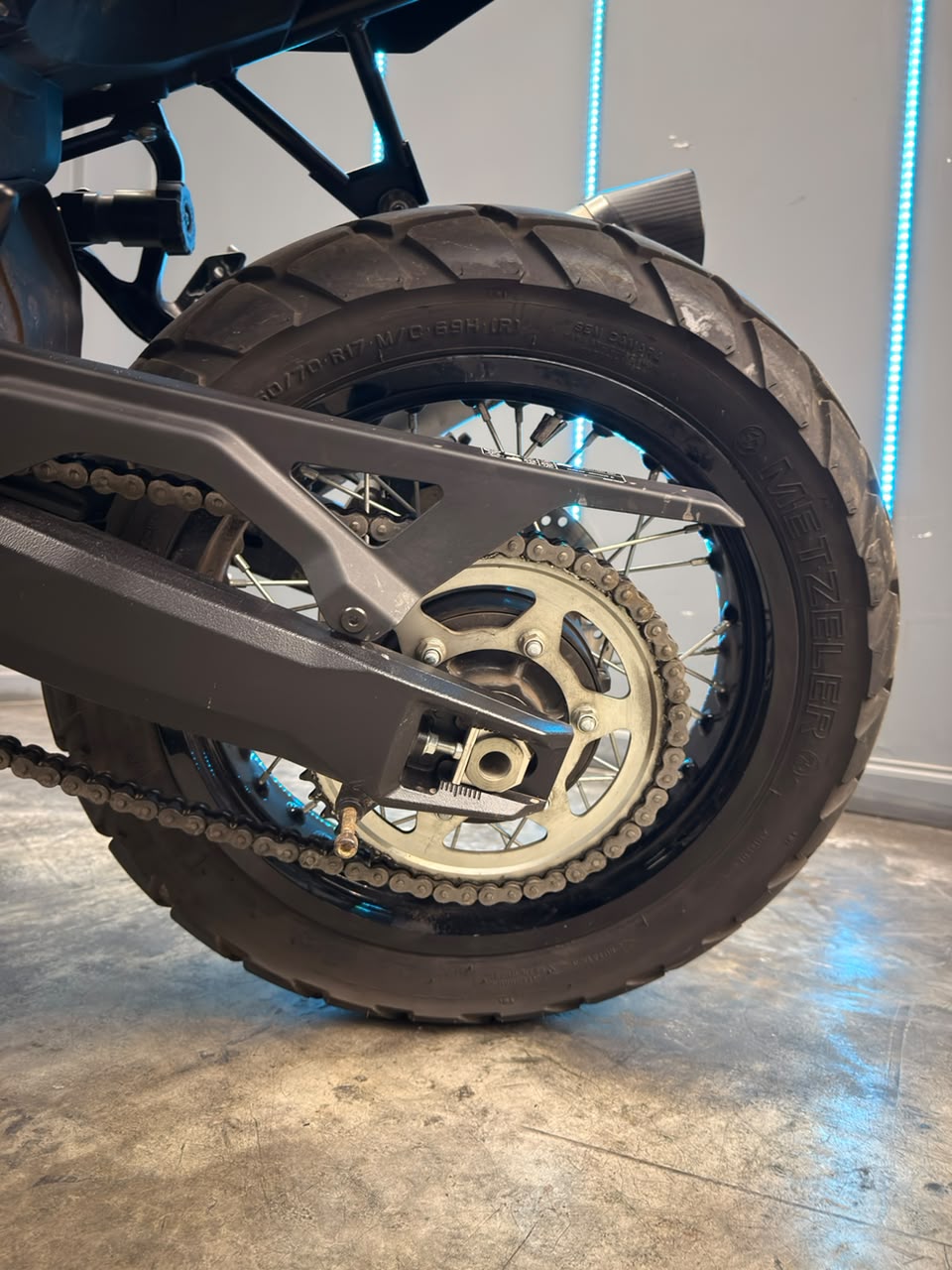 SUZUKI VSTROM 800 2025