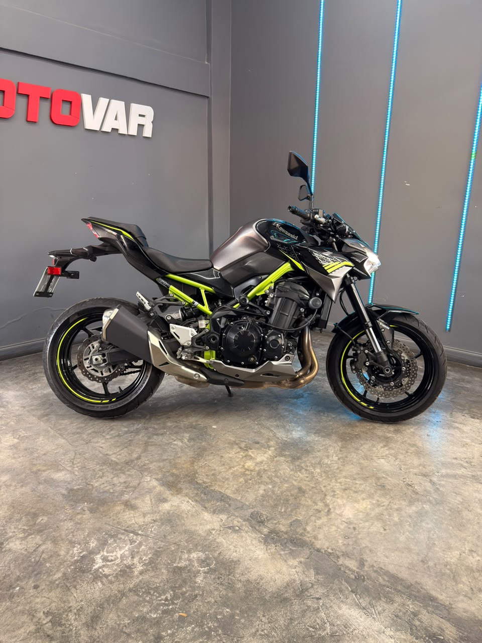 KAWASAKI Z900 2021