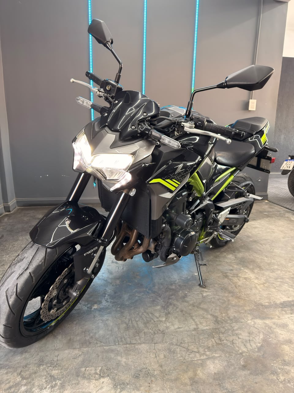 KAWASAKI Z900 2021