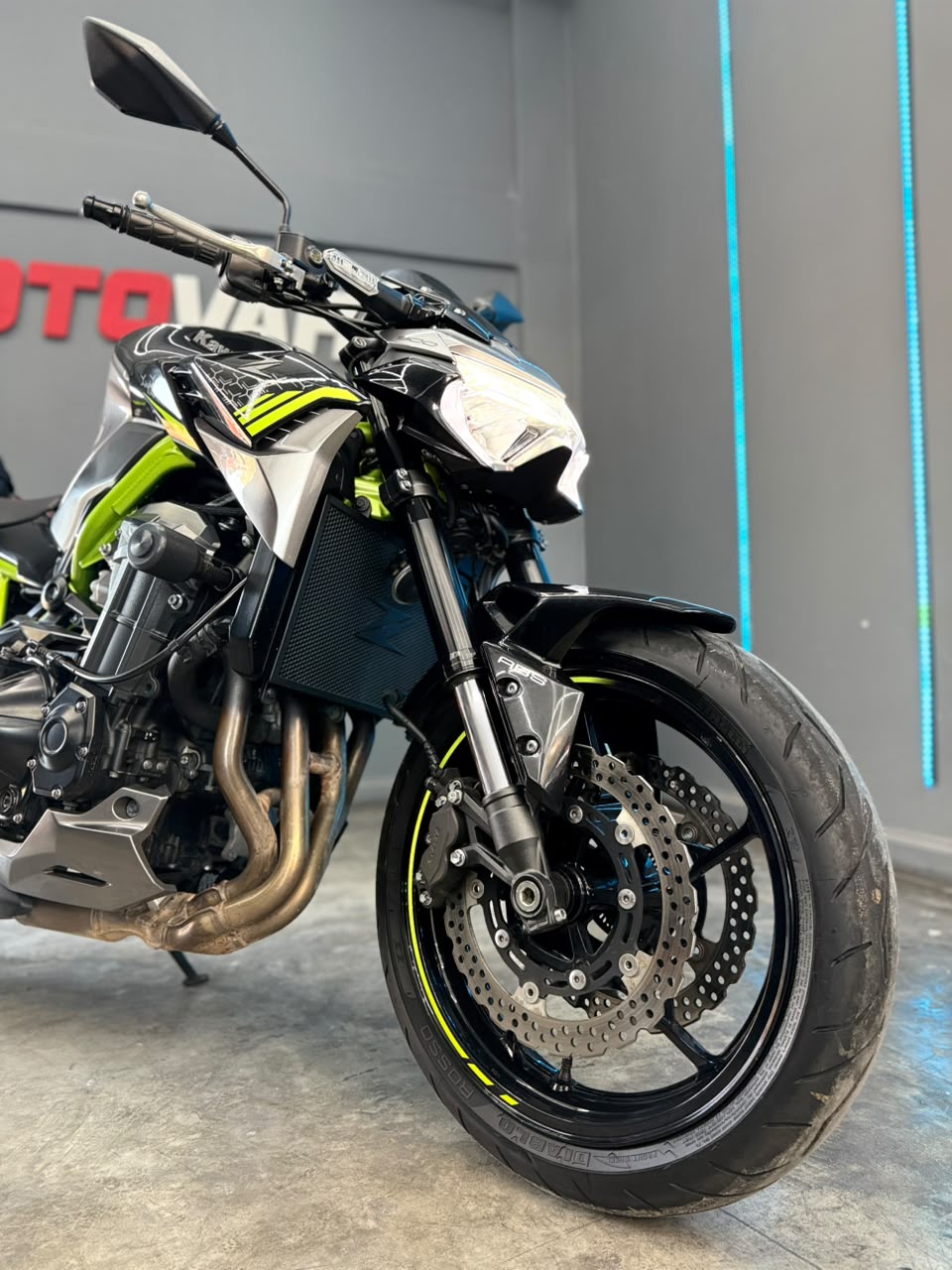 KAWASAKI Z900 2021