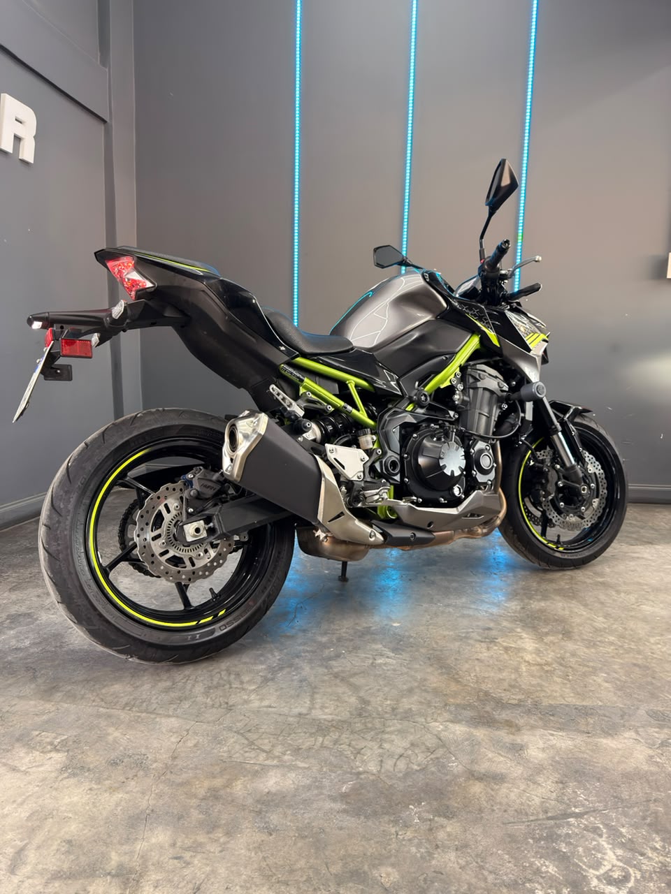 KAWASAKI Z900 2021