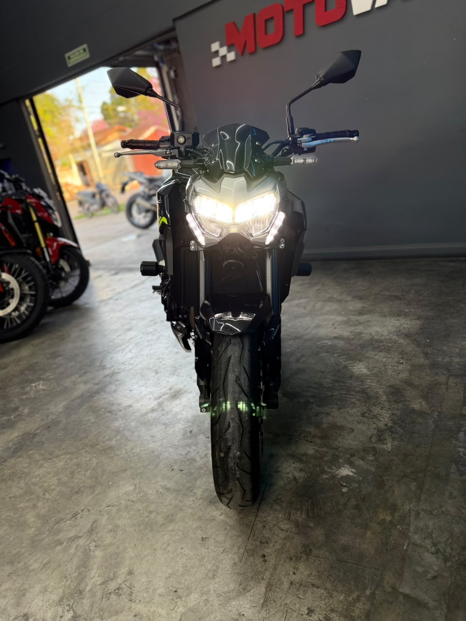 KAWASAKI Z900 2021