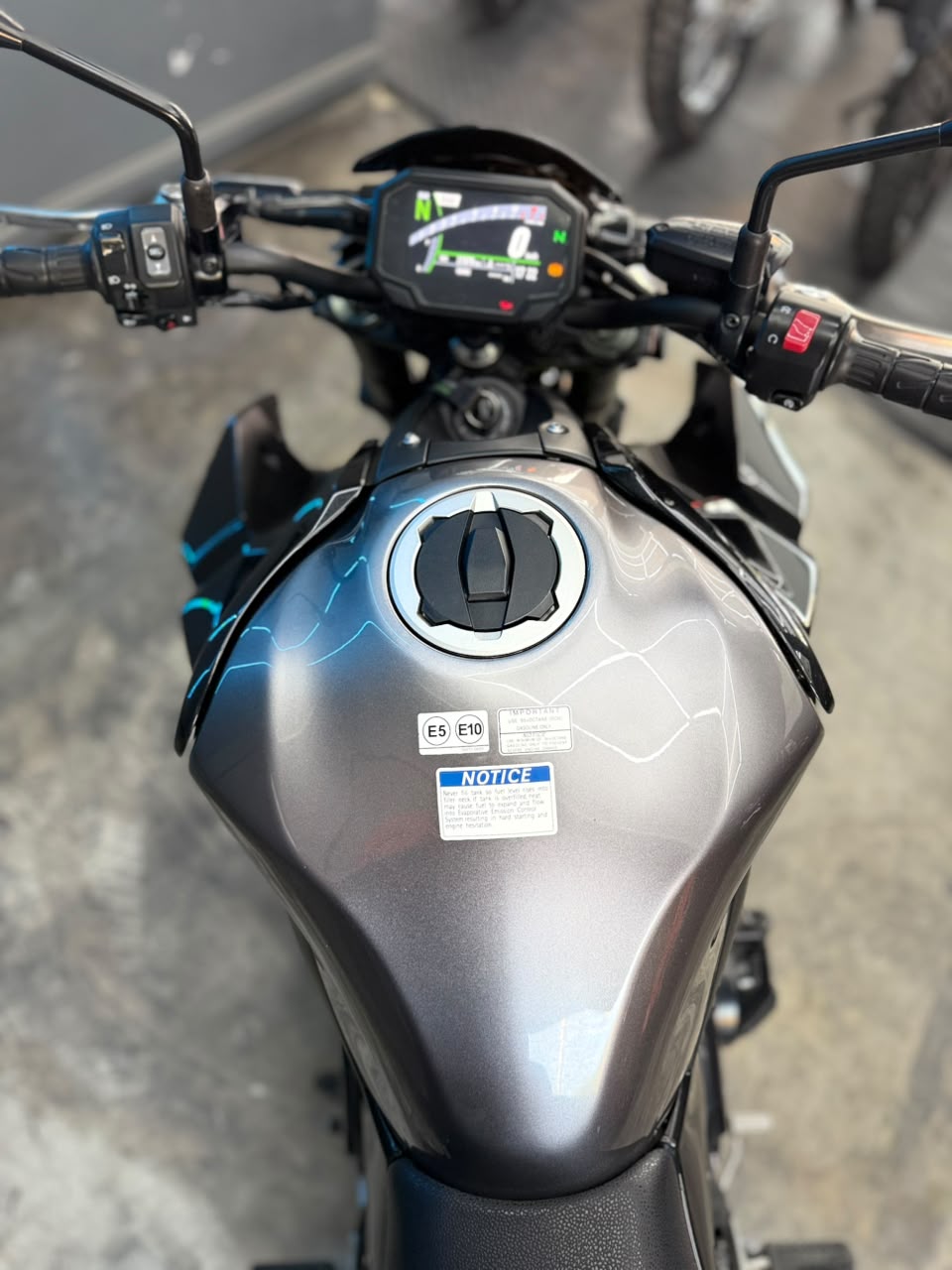 KAWASAKI Z900 2021