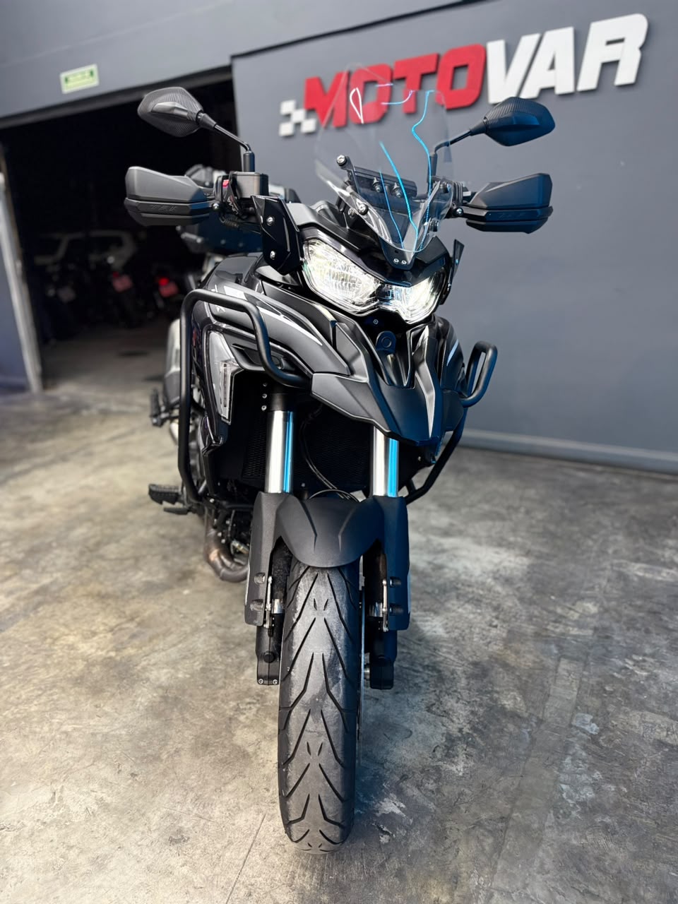 BENELLI TRK 702 2025