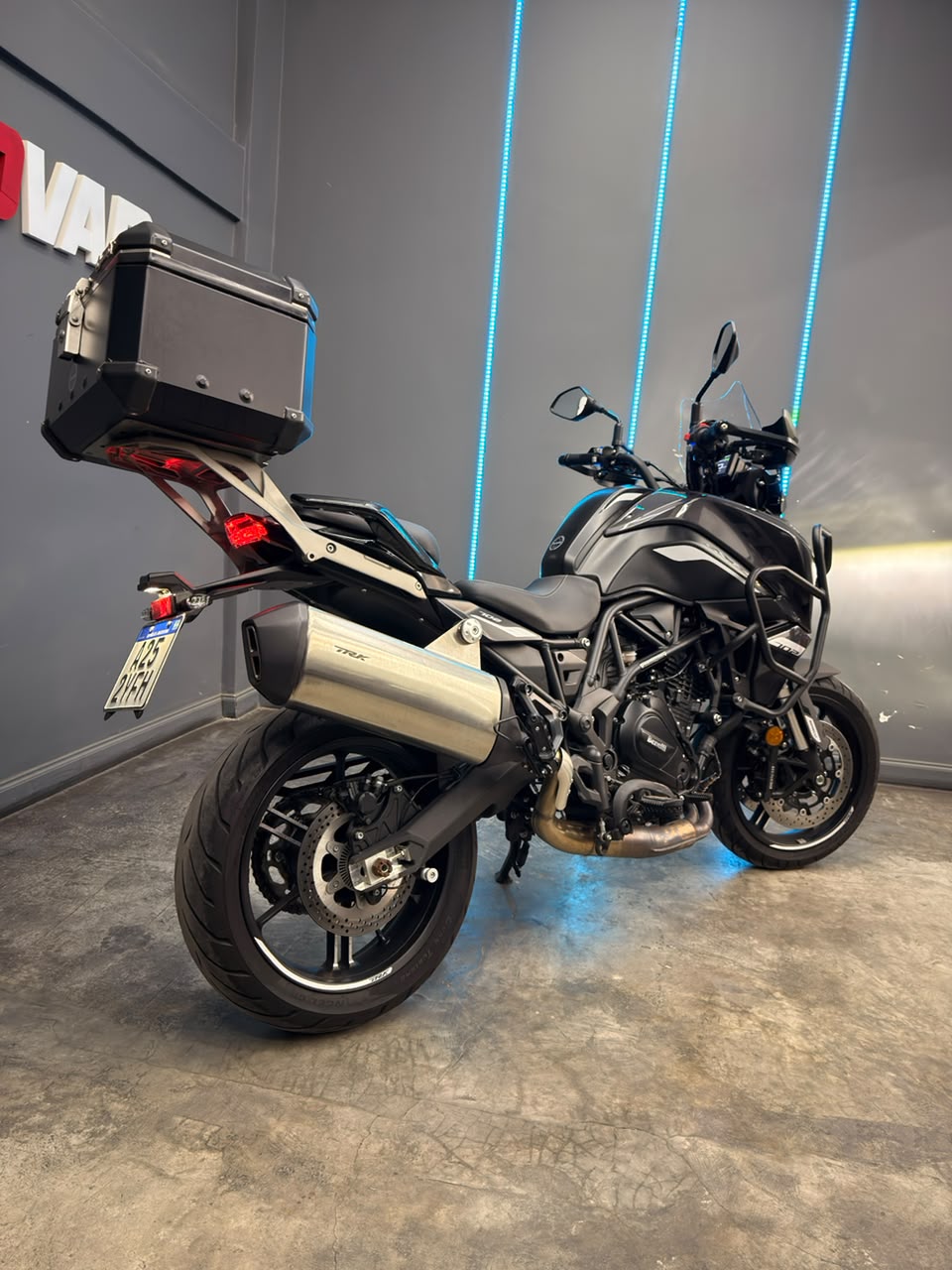 BENELLI TRK 702 2025