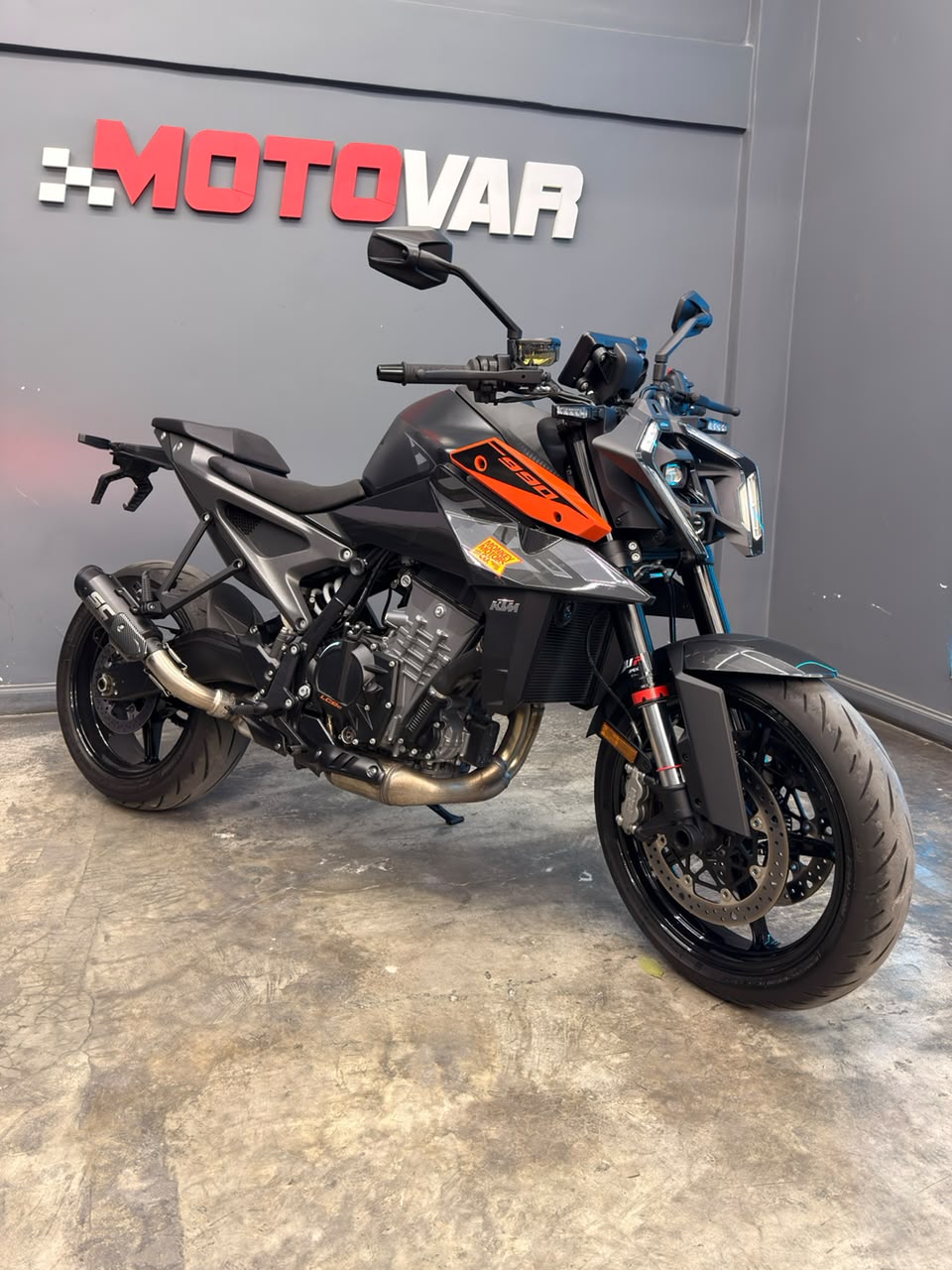 KTM DUKE 990 2025